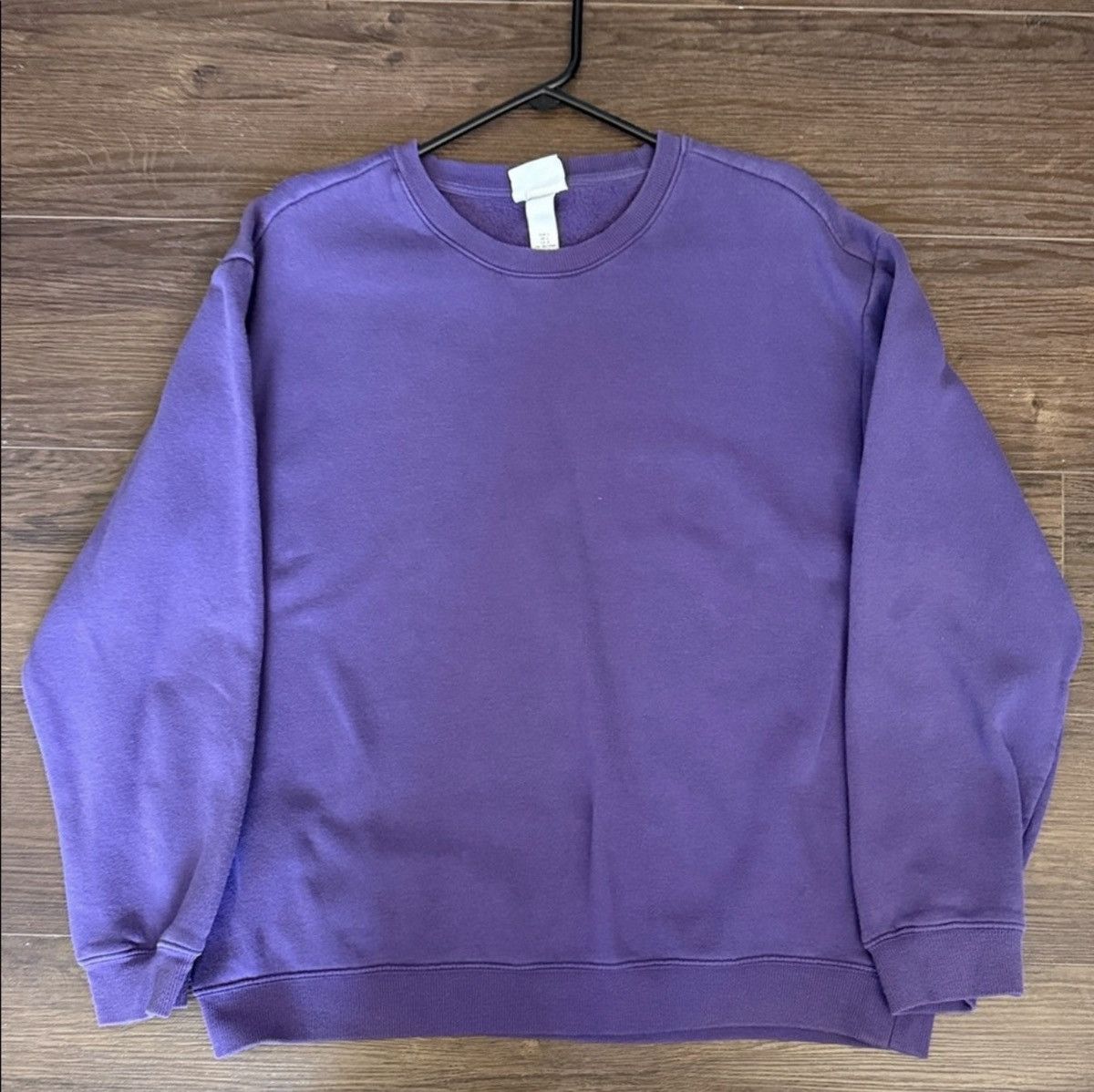 H&M H$M Men’s Purple Crewneck Sweater Size US L / EU 52-54 / 3 - 1 Thumbnail