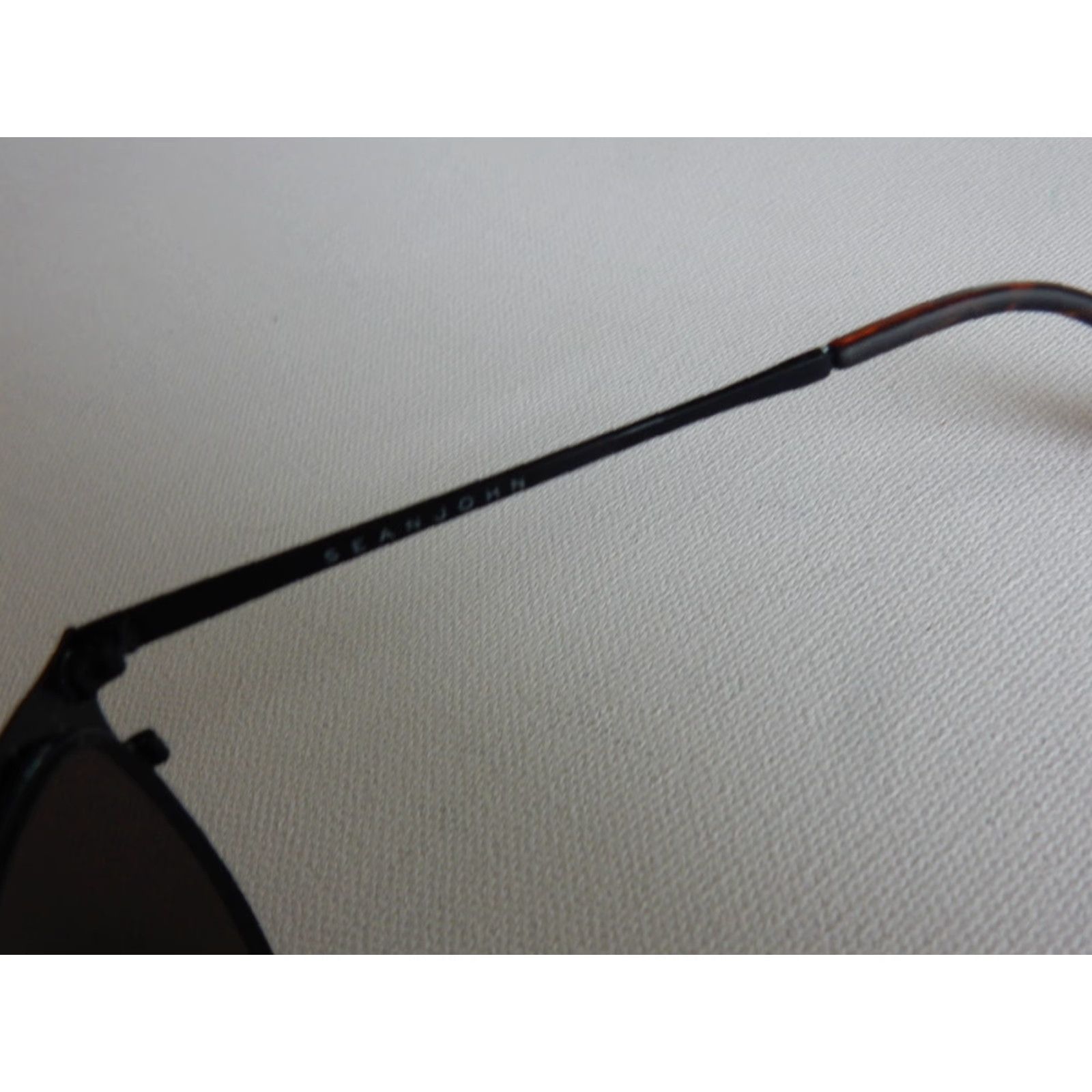 Sean John Sean John Unisex Adults Sunglasses Black Retro Fashion Accessories Size ONE SIZE - 5 Thumbnail