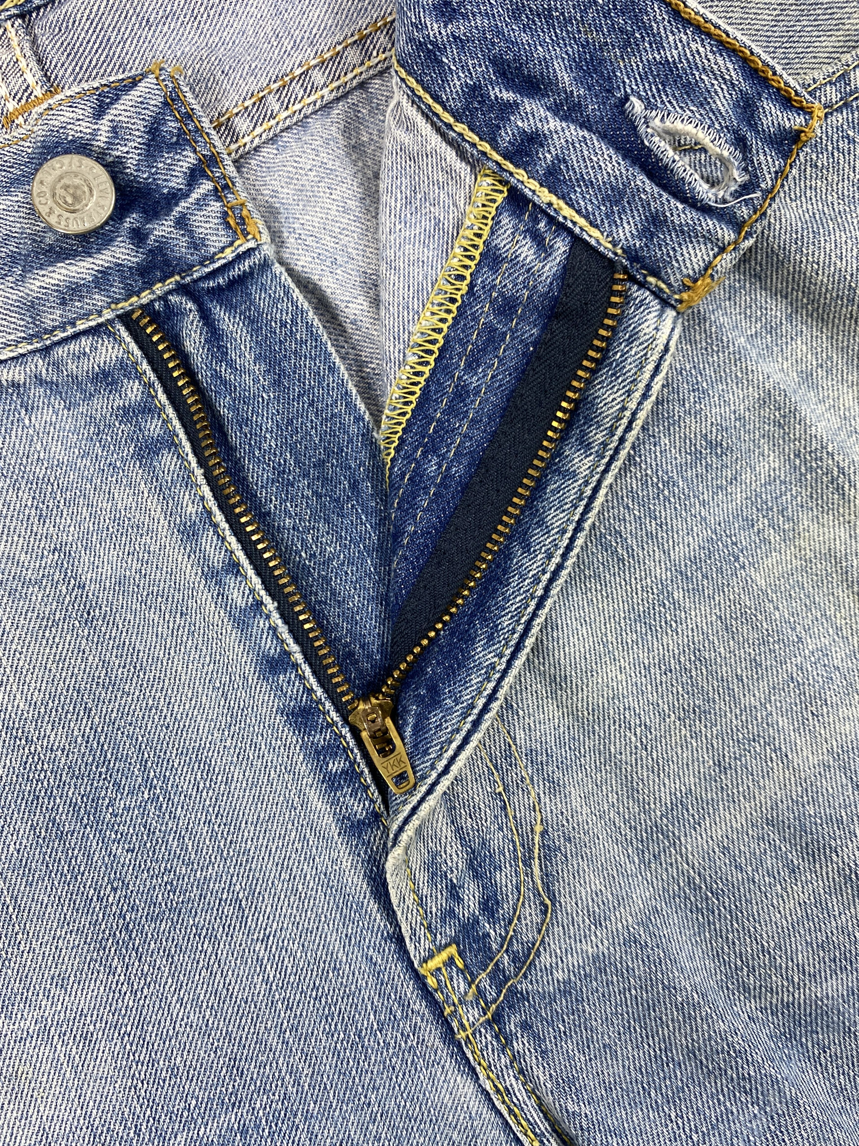 Levi's Light Blue Wash Vintage Levi's 506 37x31.5 Denim -JN1435 Size US 37 - 6 Thumbnail