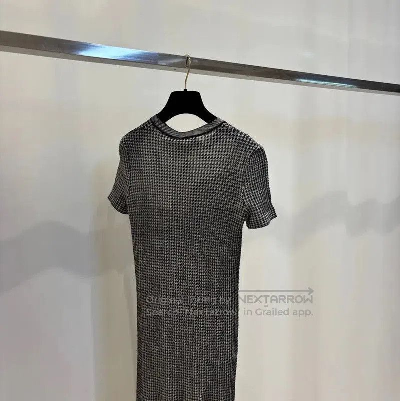 Dior Dior Grey Women's Dress Size M . Size M / US 6-8 / IT 42-44 - 2 Thumbnail