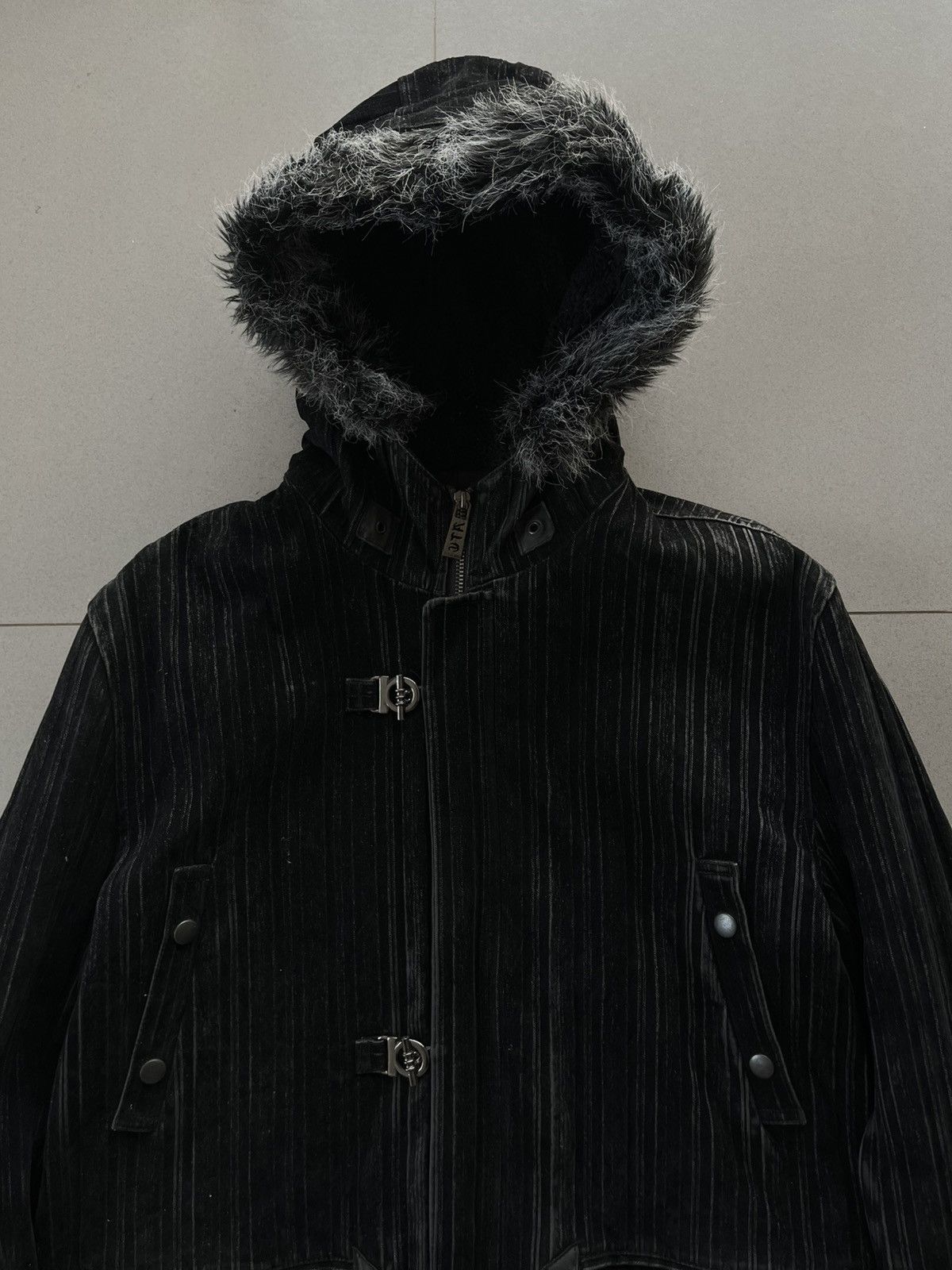 14th Addiction JAPANESE IN THE ATTIC CORDUROY FUR BONDAGE JACKET VKEI PUNK Size US L / EU 52-54 / 3 - 3 Thumbnail