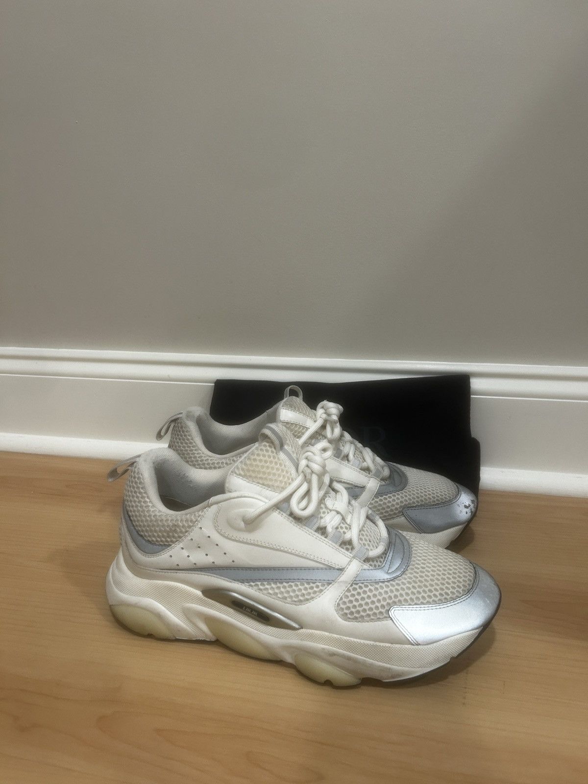 Dior Dior B22 Sneakers – White / Silver Size US 11 / EU 44 - 1 Thumbnail