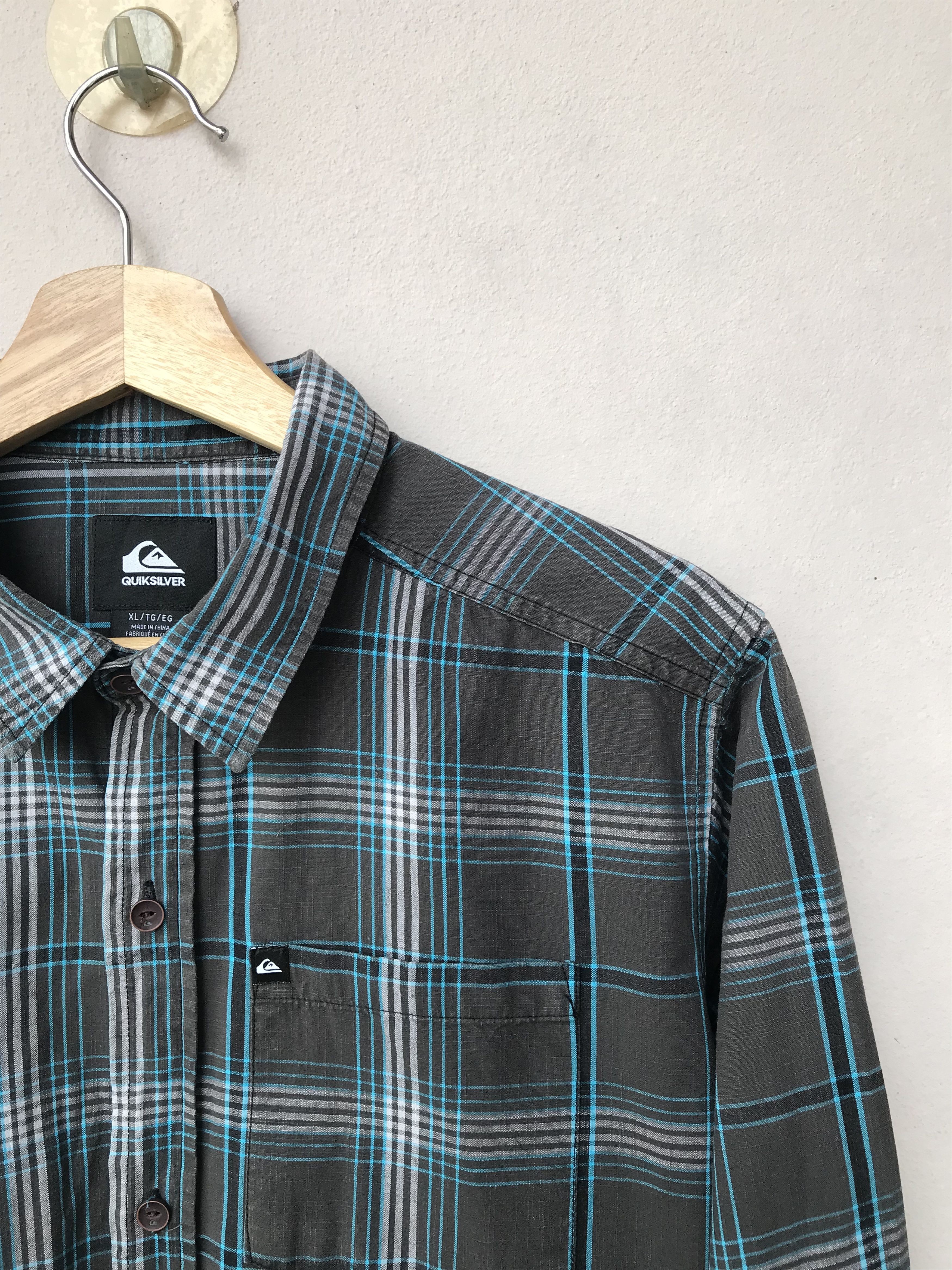 Quiksilver Quiksilver Flannel Button Up Tee surboarding jnco Size US XL / EU 56 / 4 - 4 Thumbnail