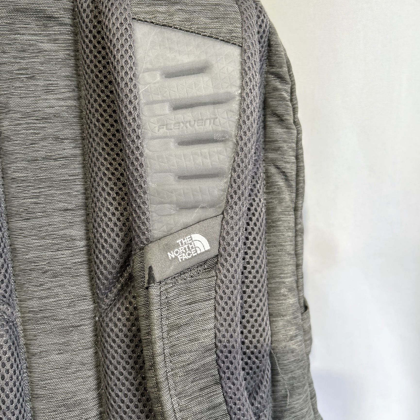 The North Face The North Face Backpack Gray Jester Flexvent Laptop Travel Bag Unisex Adults Travel, Polyester, Gray, Backpack Size ONE SIZE - 7 Thumbnail