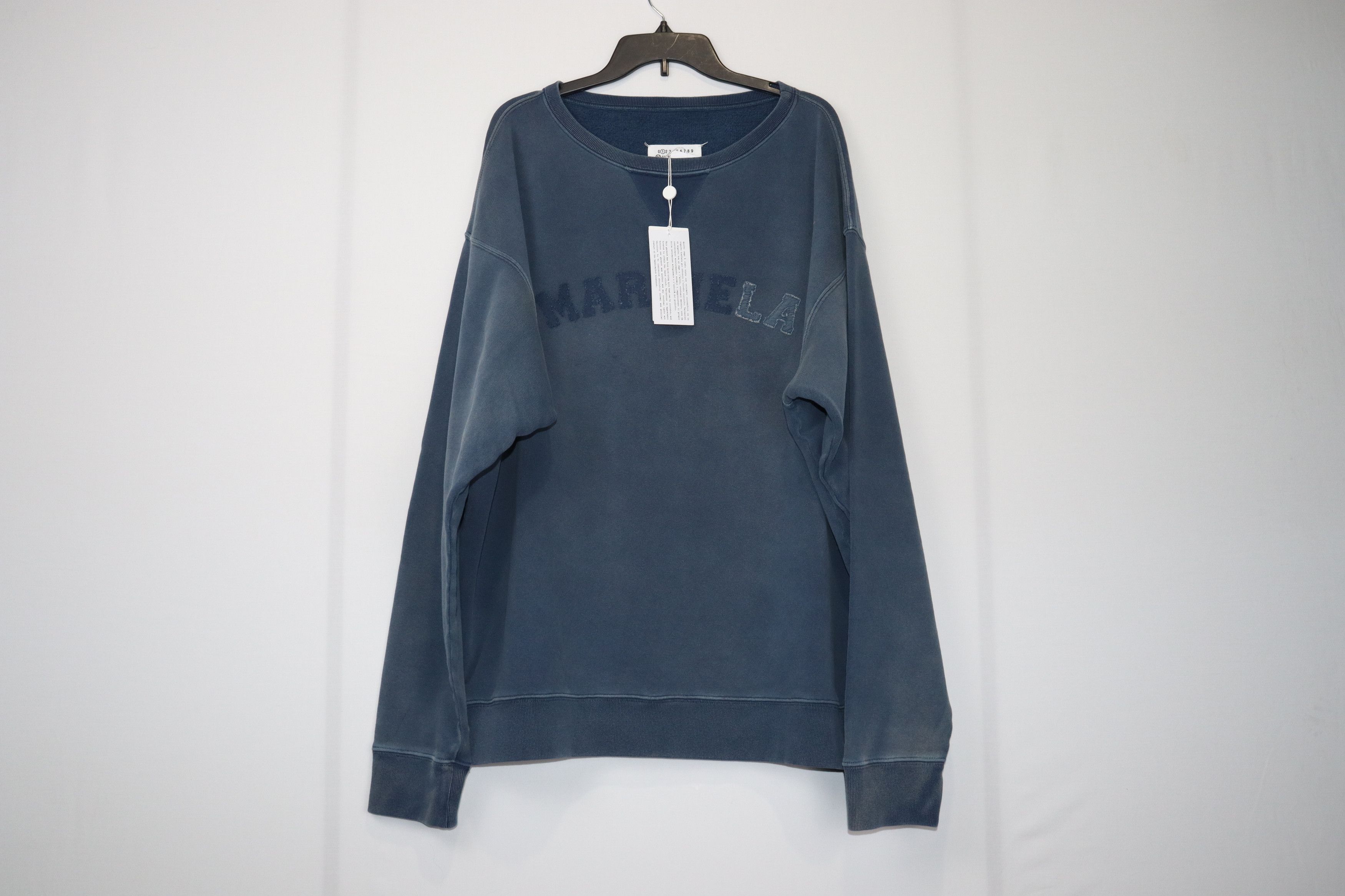 Maison Margiela o1rshd10124 Margiela Wide Neck Logo Sweater in Blue Size US M / EU 48-50 / 2 - 1 Thumbnail