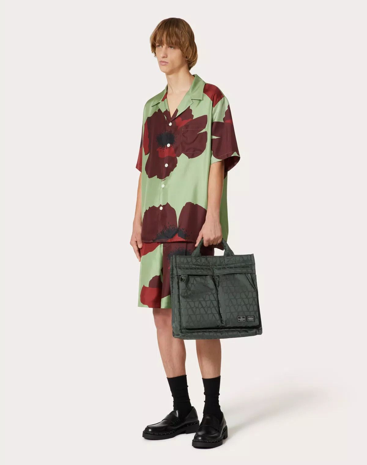 Valentino oc11z0725 Size: OS/ Porter Vertical Tote Bag in Khaki/Green Size ONE SIZE - 7 Thumbnail