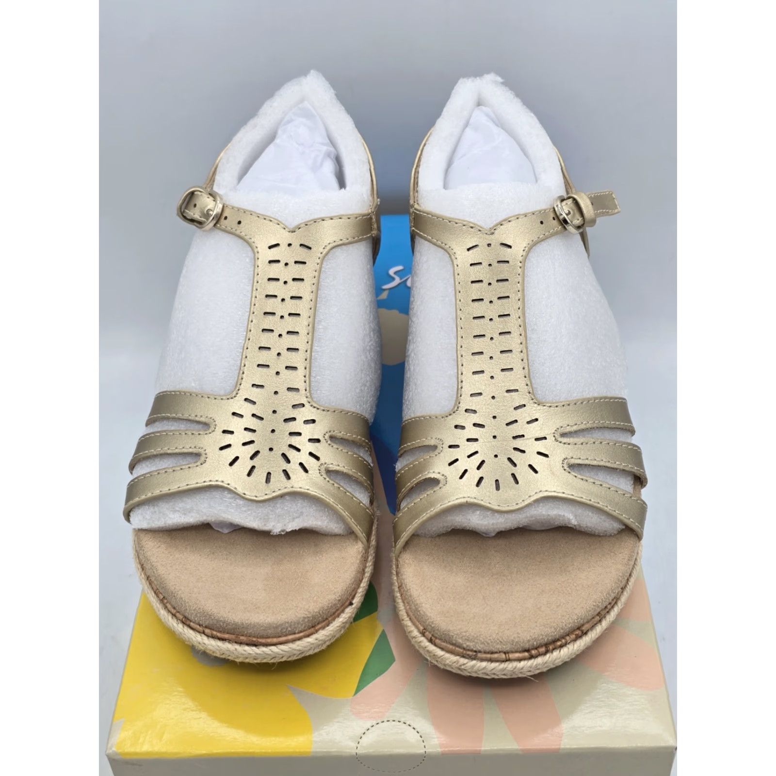 Vintage Easy Street Women's Dorinda Wedge Sandal Sz 5 M Gold NIB Size US 5 / IT 35 - 4 Thumbnail