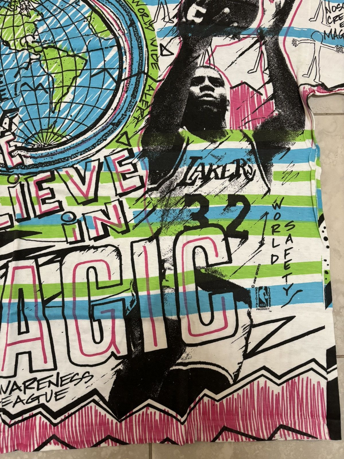 NBA Rare vintage 90s Magic Johnson basketball Fresh Prince tee Size US XL / EU 56 / 4 - 10 Thumbnail