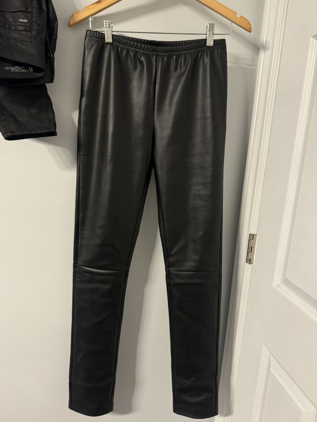 Maison Margiela Maison Margiela Leather pants Size 27" / US 4 / IT 40 - 1 Thumbnail