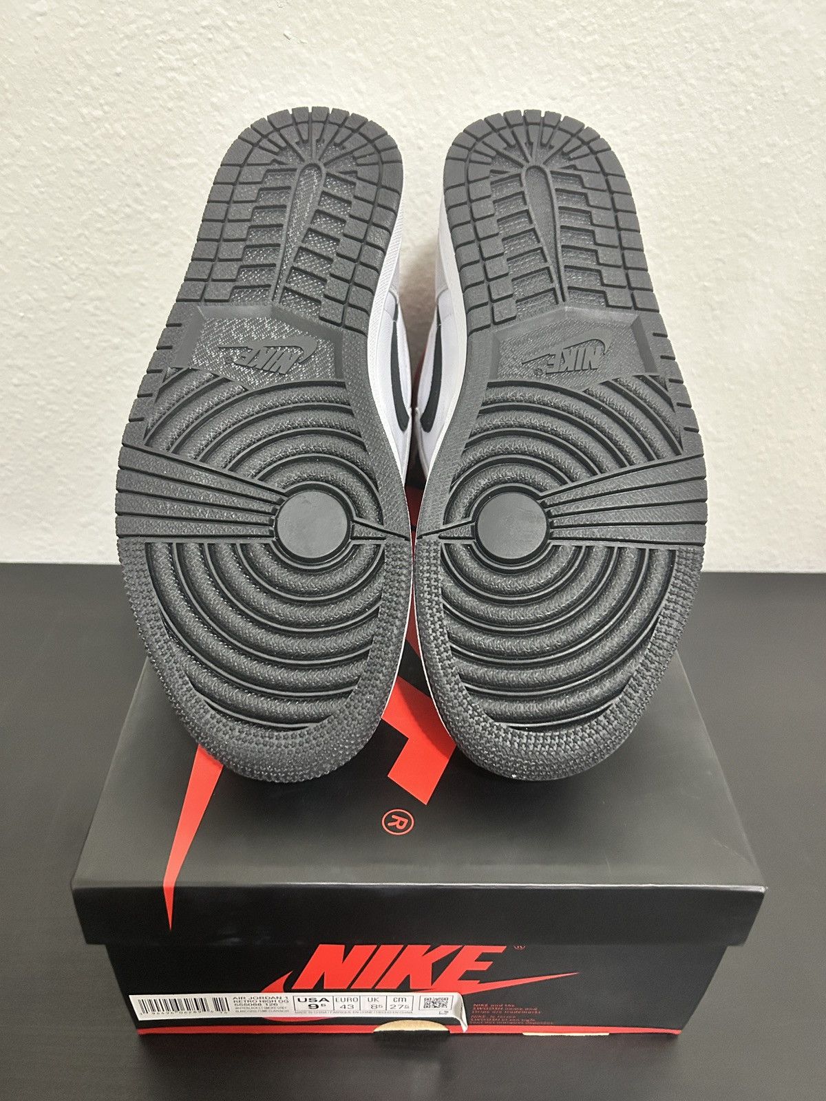 Jordan Brand Jordan 1 High Smoke Grey Size US 9.5 / EU 42-43 - 7 Thumbnail