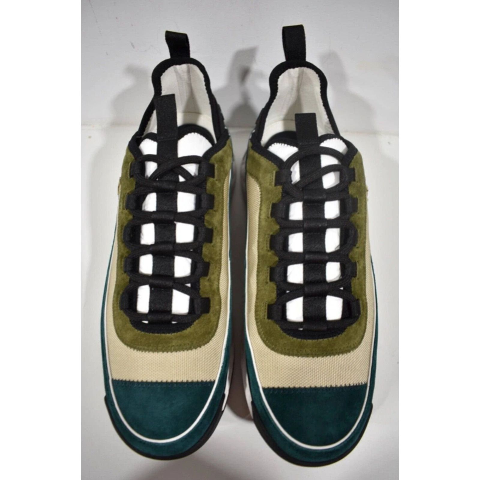 Chanel Chanel White CC Logo Low Top Lace Up Trainer Sneaker 44 11 Size US 11 / EU 44 - 6 Thumbnail