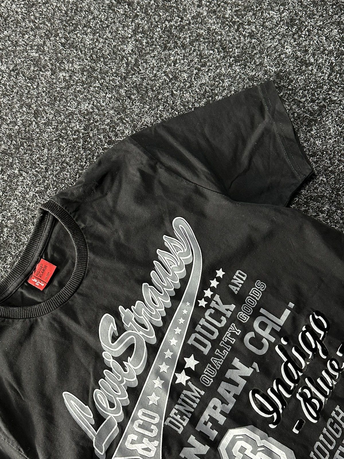 Levi's × Vintage 🚨VINTAGE LEVI’S SAN FRANCISCO RED TAB TEE BIG LOGO 90s Size US XL / EU 56 / 4 - 3 Thumbnail