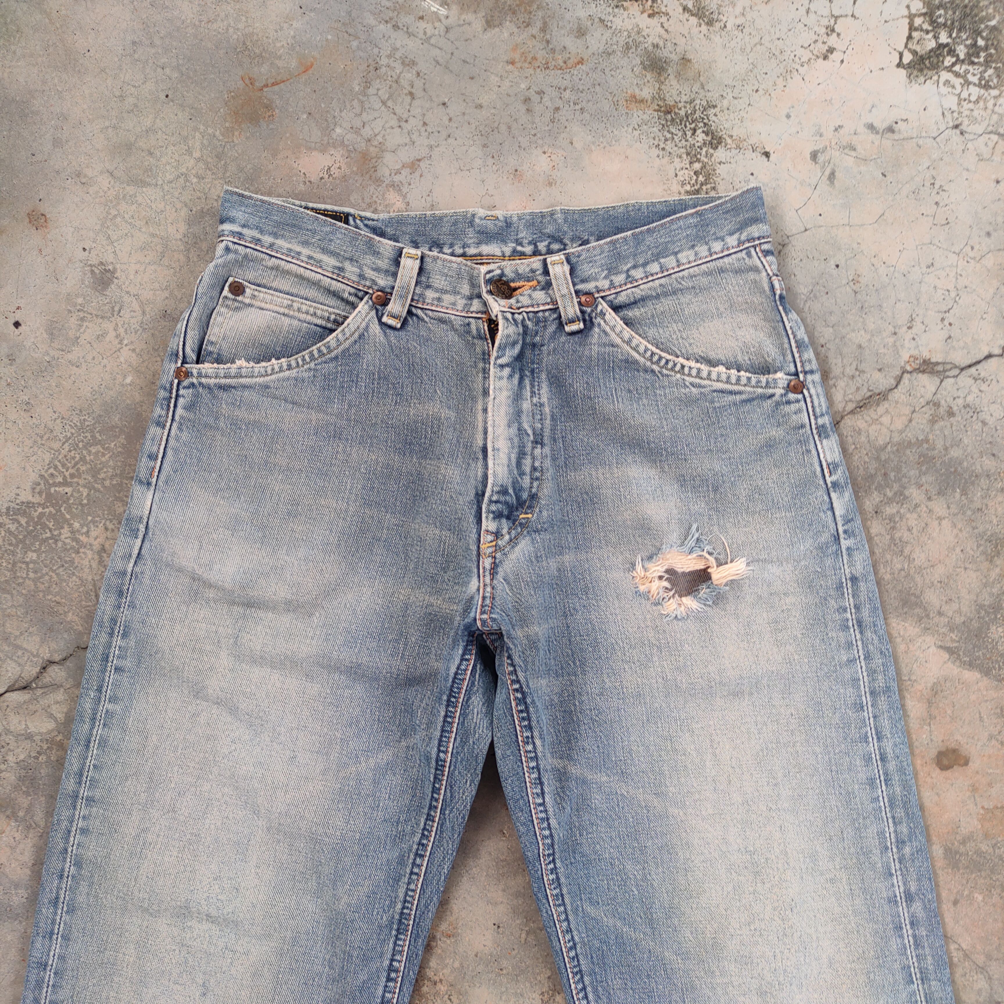 Lee W29 VINTAGE LEE FADED DISTRESSED JEAN DENIM PANTS Size US 29 - 3 Thumbnail