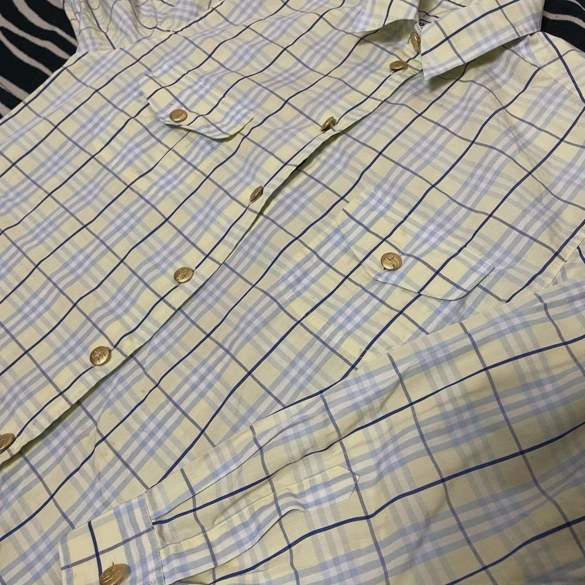 Burberry Burberry monogram shirts botton nova rare Size US M / EU 48-50 / 2 - 4 Thumbnail