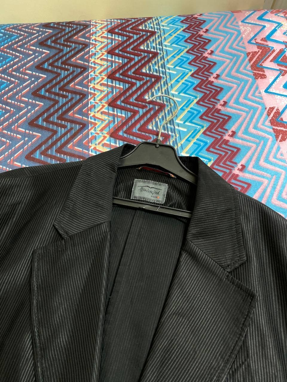 Hugo Boss Blazers Vintage Hugo Boss Y2K Black Streetwear Size 44R - 8 Thumbnail