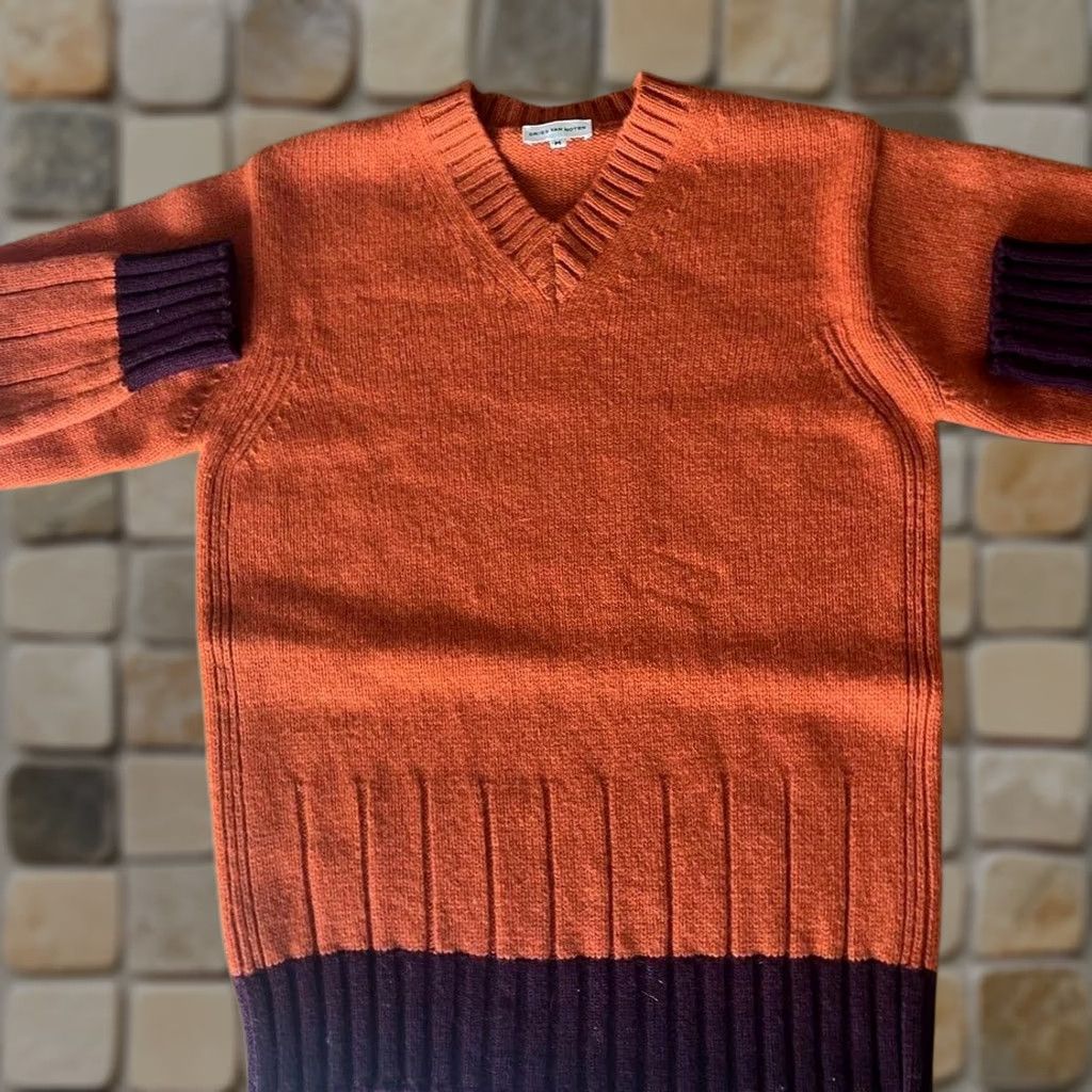 Dries Van Noten VINTAGE Dries Van Noten Sweater Orange V-Neck M 90s 2000s New Men Size US M / EU 48-50 / 2 - 1 Thumbnail