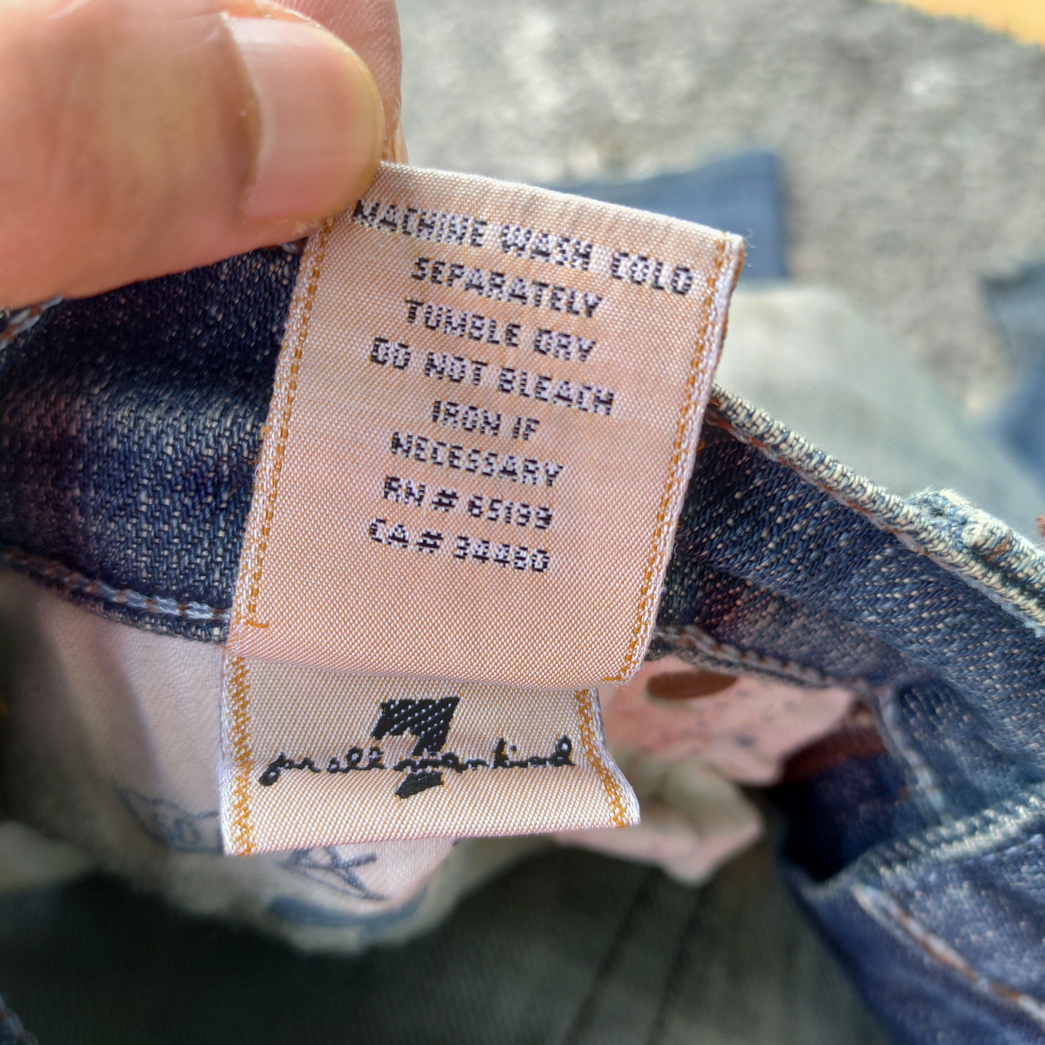 7 For All Mankind BOOTCUT 7 FOR ALL RIPPED FADED JEANS DENIM PANTS Size US 26 / EU 42 - 14 Thumbnail