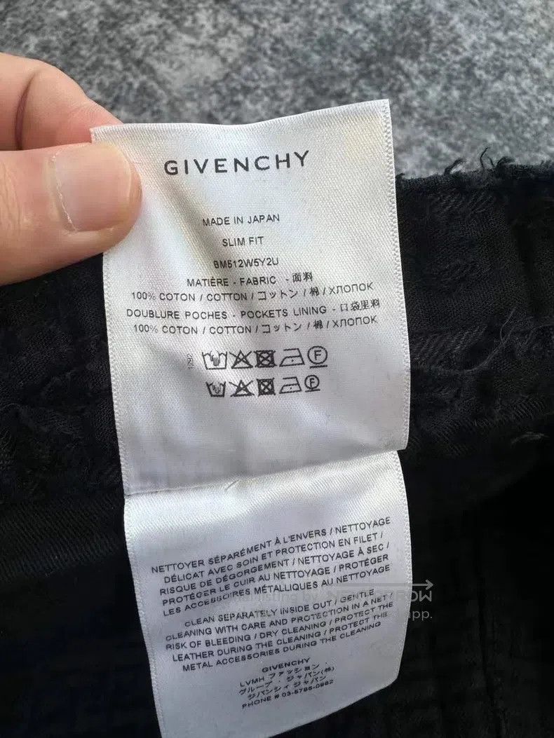 Givenchy Givenchy Black 4G Relief Print Destroyed Denim Pants Size US 33 - 5 Thumbnail