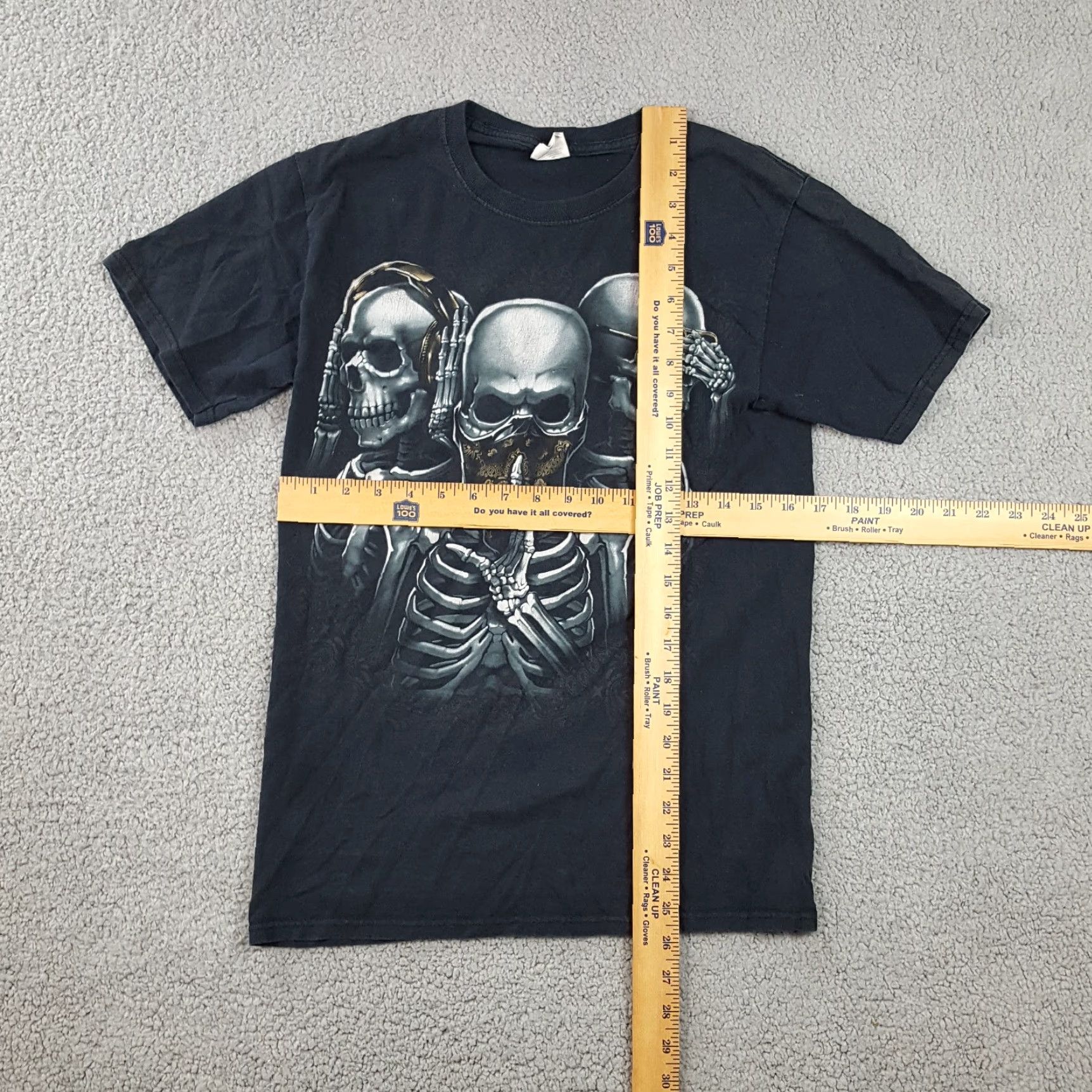 Fruit Of The Loom VINTAGE Fruit of the Loom Men’s T-Shirt 90s Grunge Skull Y2K Skeleton Short Sleeve Small Black Cotton Retro Size US S / EU 44-46 / 1 - 5 Thumbnail