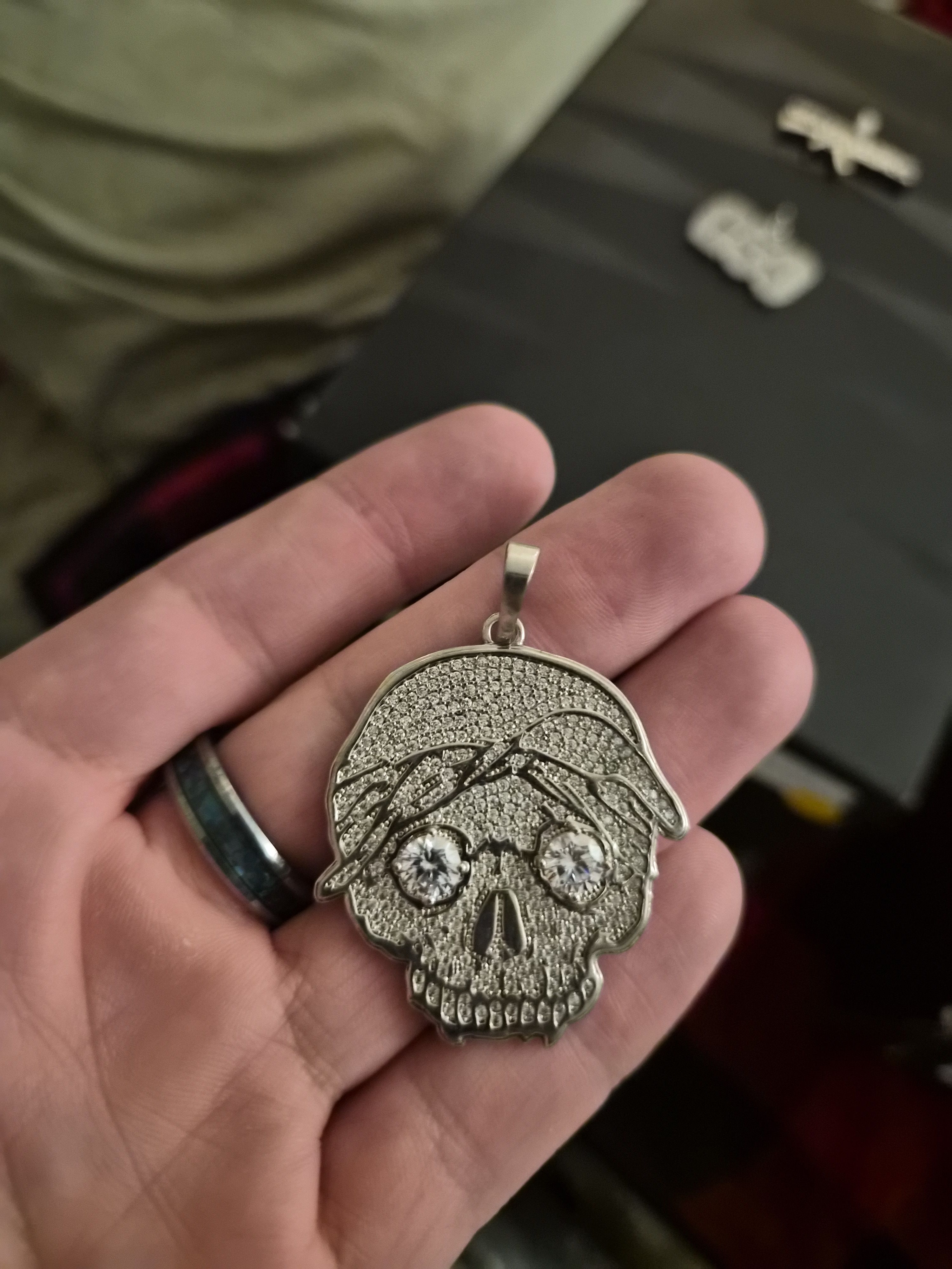 G59 skull white gold plated pendant