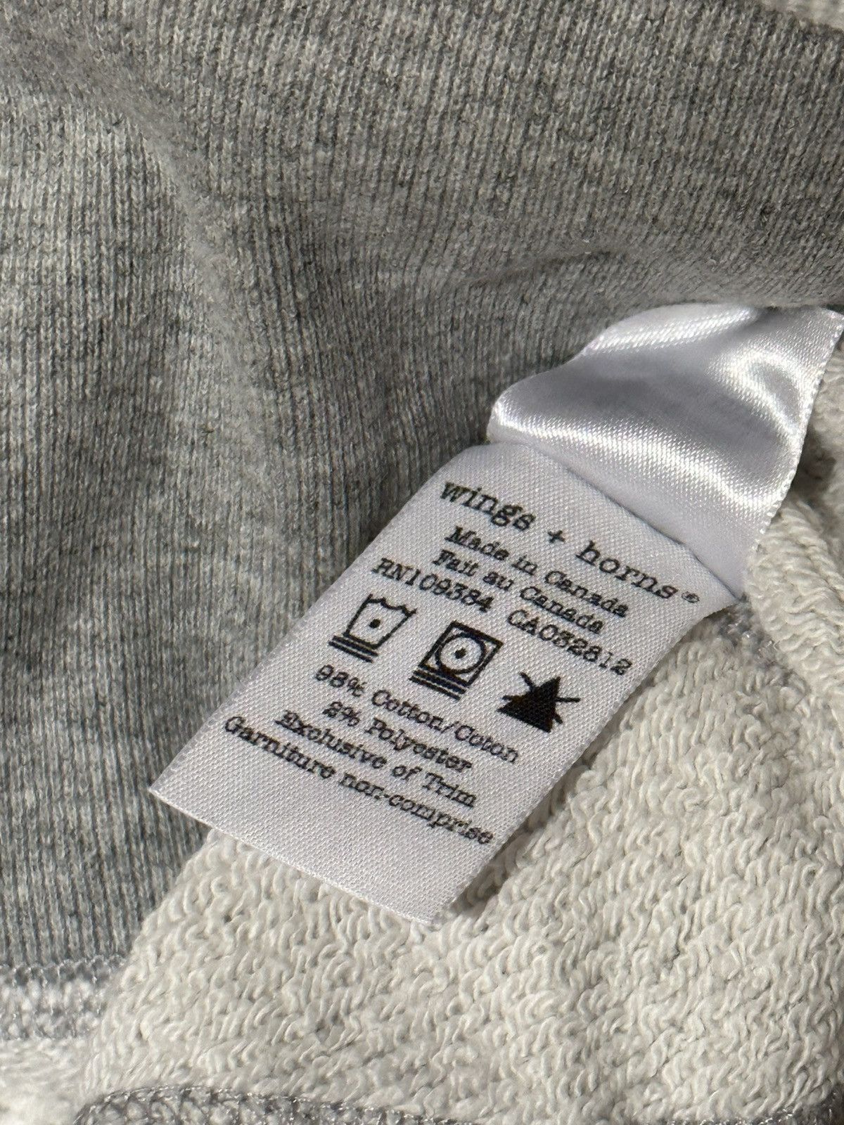 Wings + Horns wings + horns vintage hoodie L made in canada cyc Size US L / EU 52-54 / 3 - 7 Thumbnail