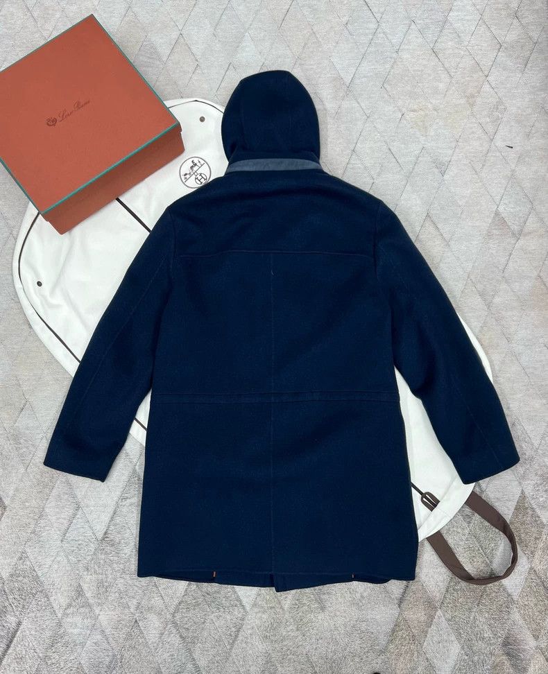 Loro Piana LORO PIANA A coat made of sheep and mink fur Size US S / EU 44-46 / 1 - 7 Thumbnail