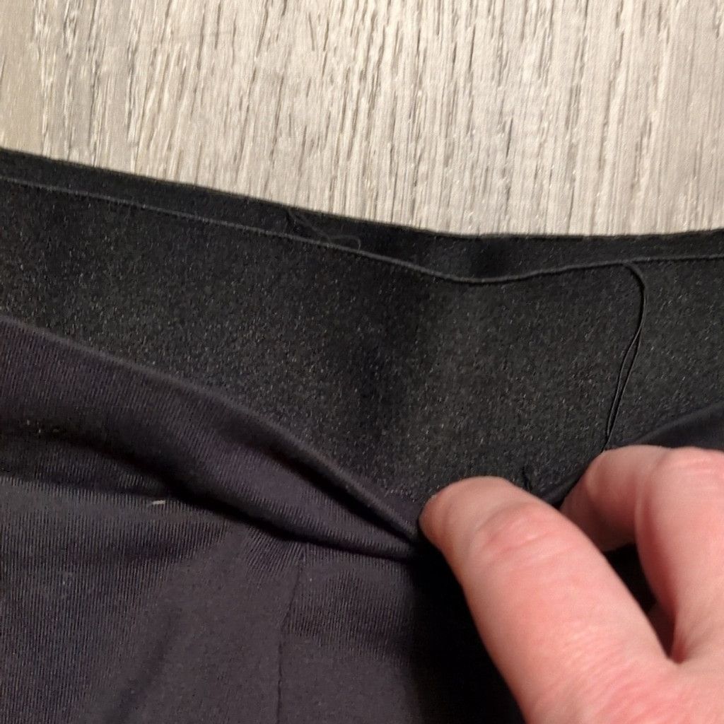 Athleta Athleta Black The Venice Pintuck Pants Size Medium Size 30" / US 8 / IT 44 - 4 Thumbnail