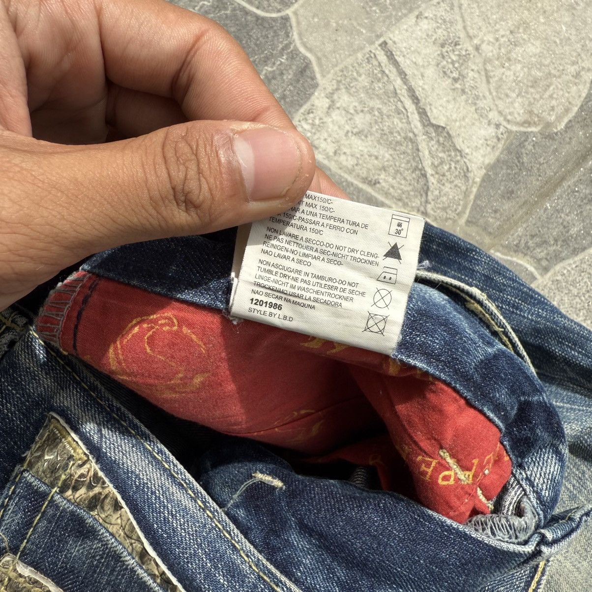 Japanese Brand Denim Flare Red Pepper Vintage Size US 31 - 12 Thumbnail