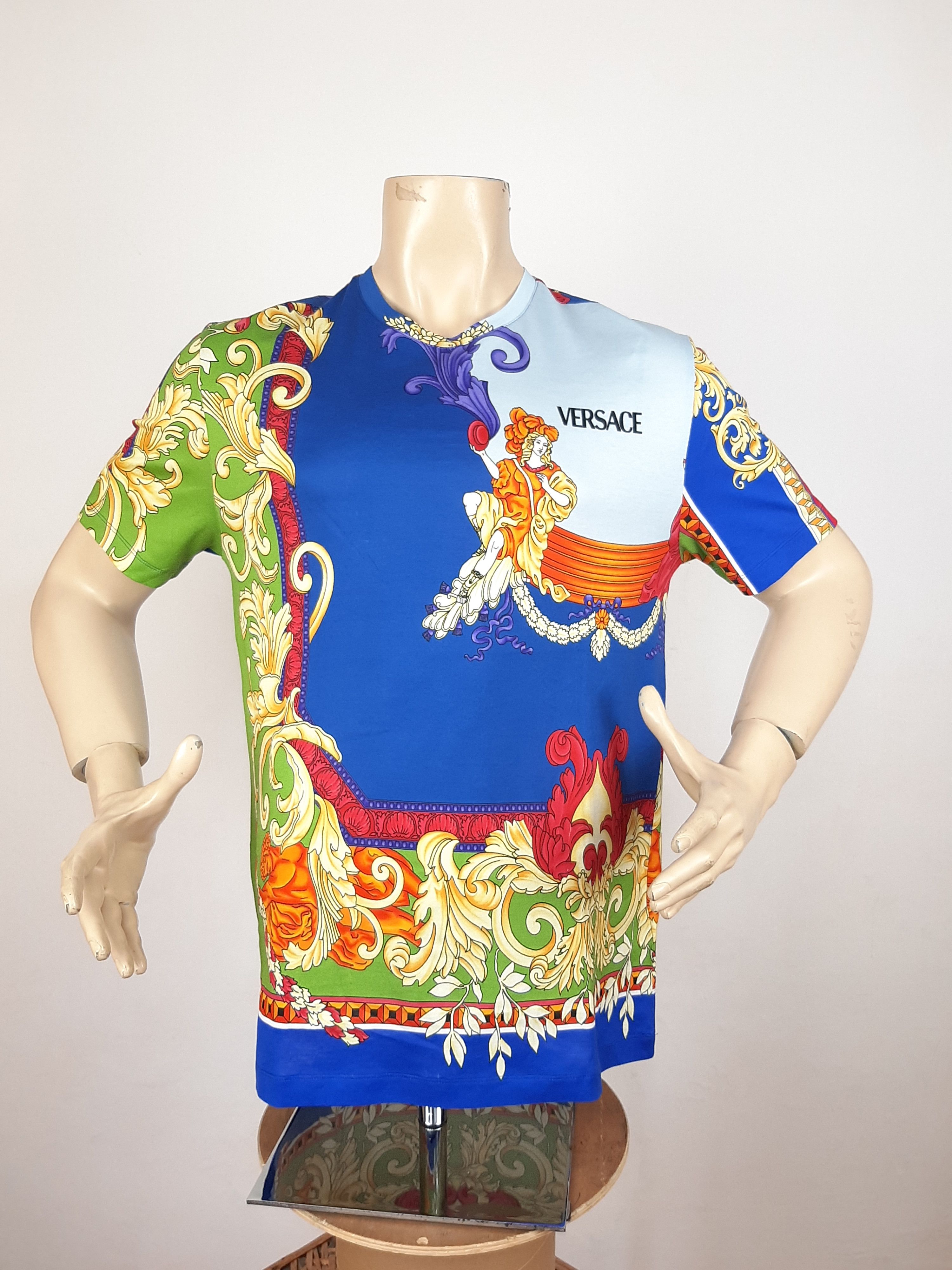 Versace Versace Renaissance Medusa Print T-Shirt Men's Size M Size US M / EU 48-50 / 2 - 2 Thumbnail