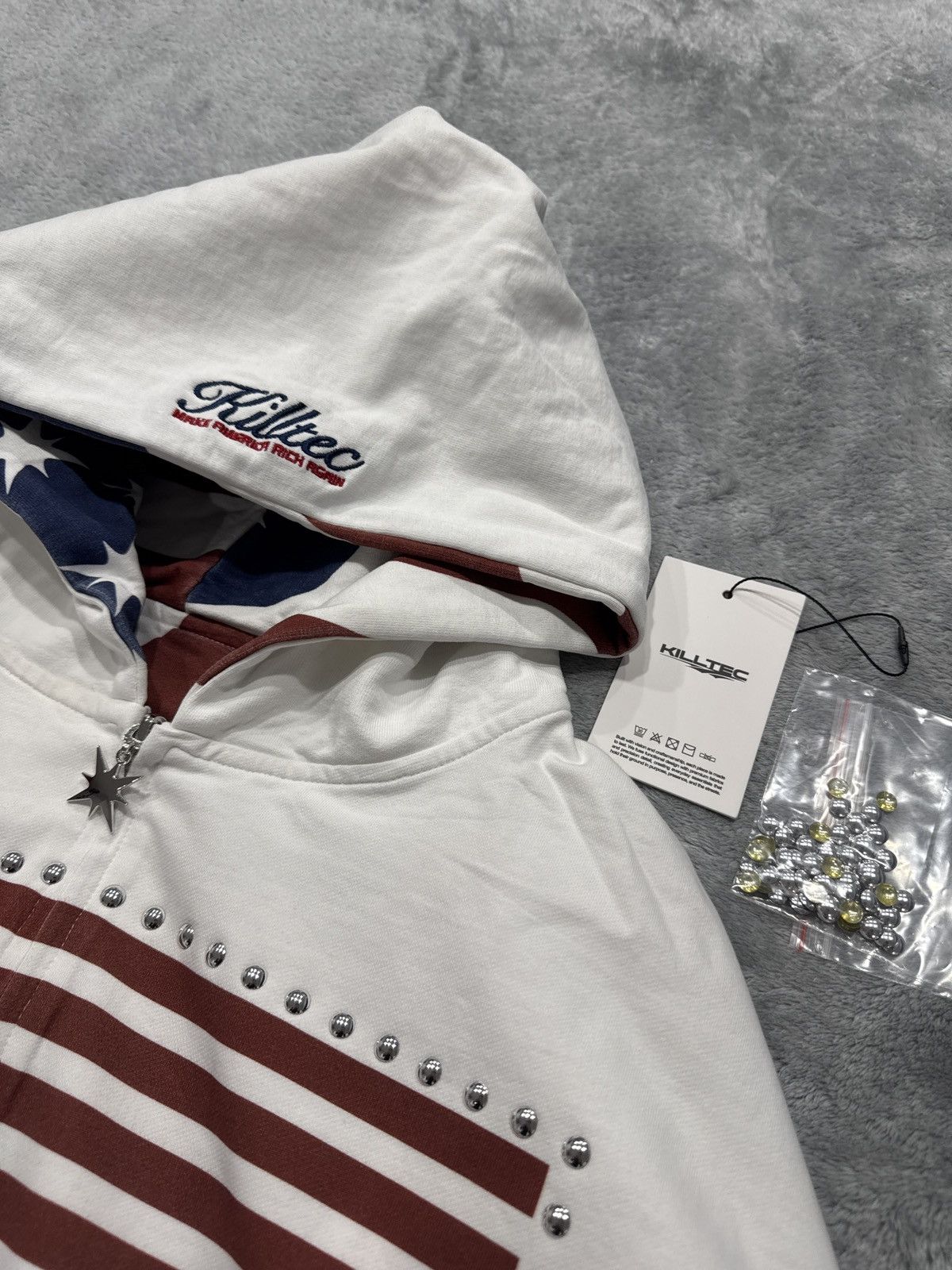 Other Killtec “Make America Rich Again” reversible jacket size M Size US M / EU 48-50 / 2 - 4 Thumbnail