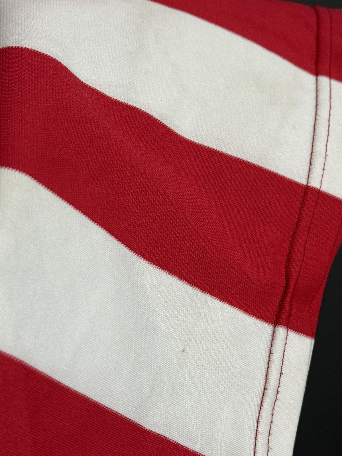 Other Southampton 03/05 Home Football Jersey Size US L / EU 52-54 / 3 - 14 Thumbnail