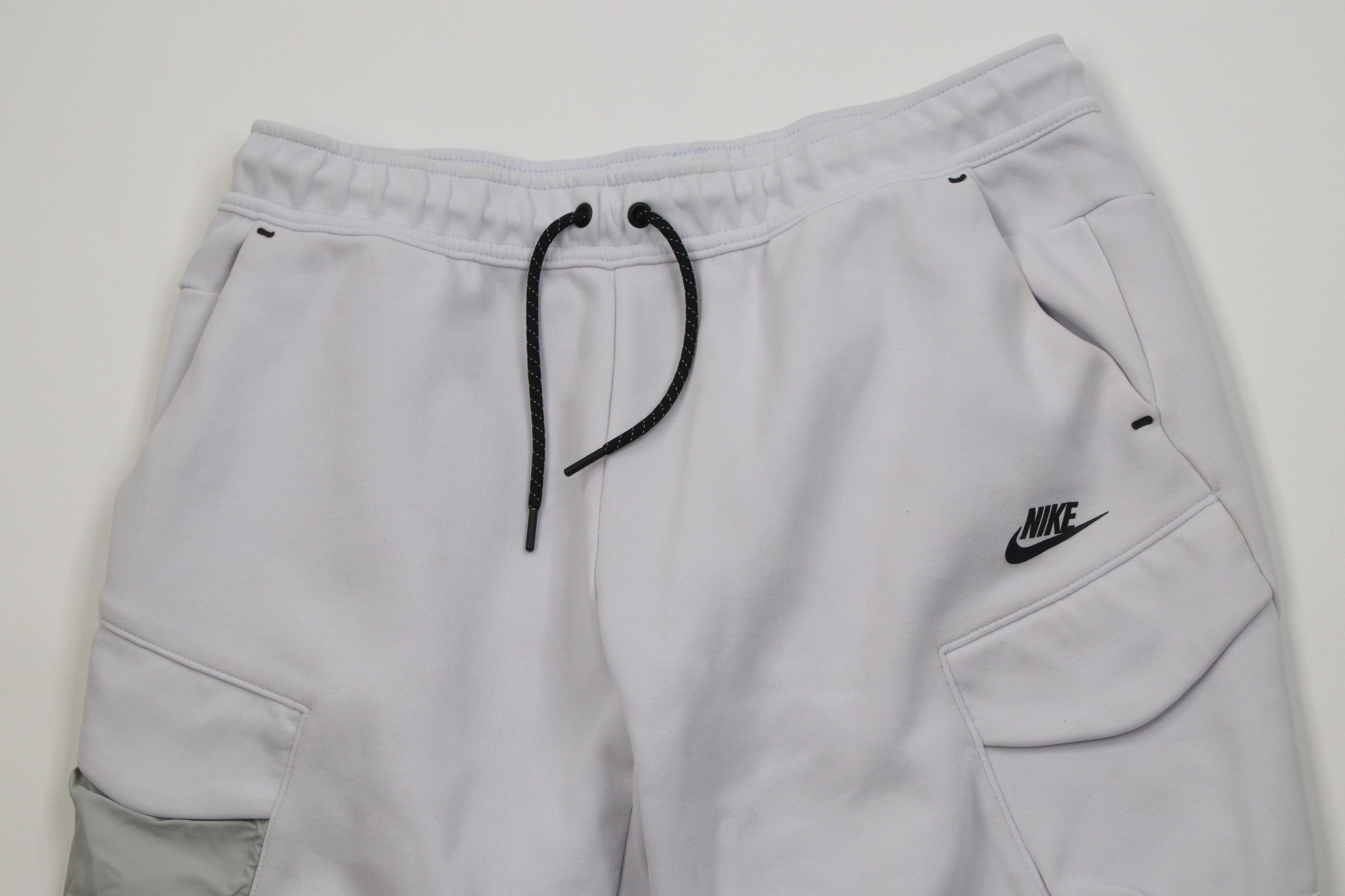 Nike Nike Tech Fleece Tapered Leg Cargo Joggers Pants Light Gray Size US 36 / EU 52 - 2 Thumbnail