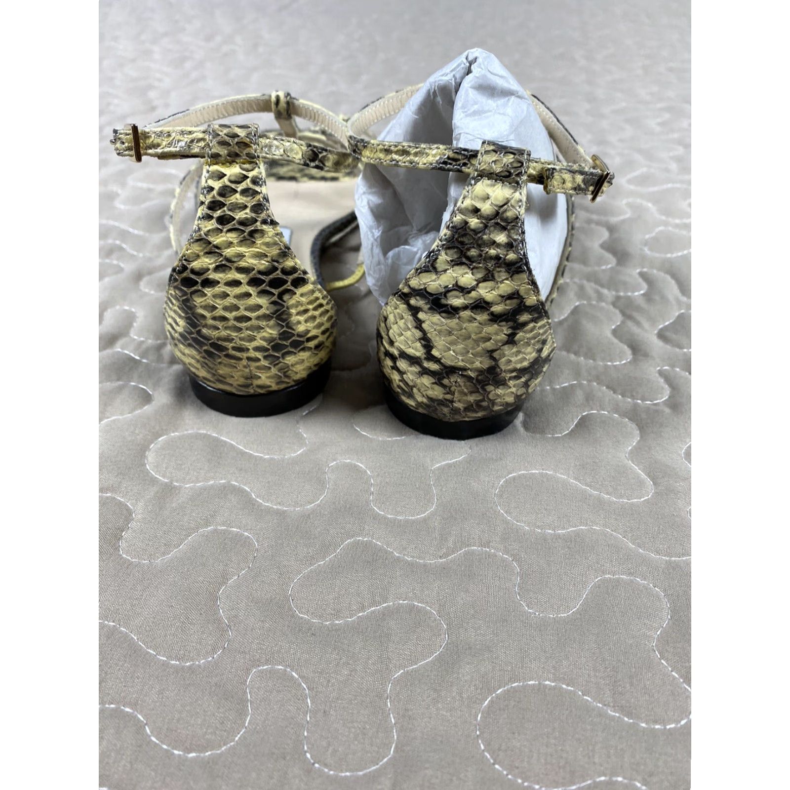 Jimmy Choo VINTAGE Jimmy Choo Snakeskin Elaphe Dory Gladiator Flat Thong Sandals Sz 36 6US EUC Women Gladiator Flat Sandals Snakeskin US 6 Womens Size US 6 / IT 36 - 3 Thumbnail