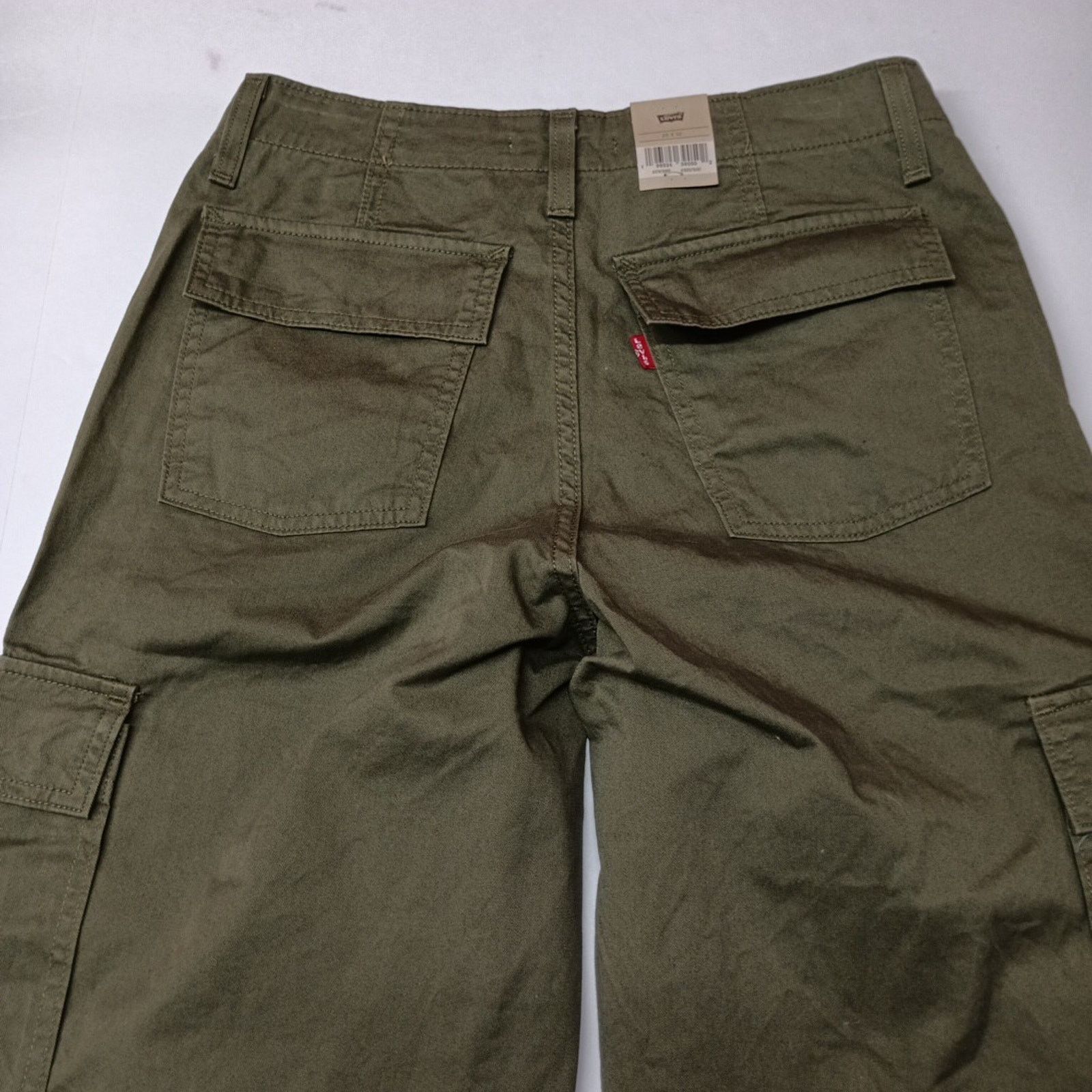 Levi's Levi's Women's '94 Baggy Cargo Pants Size 26x32 Green NWT Size 26" / US 2 / IT 38 - 9 Thumbnail