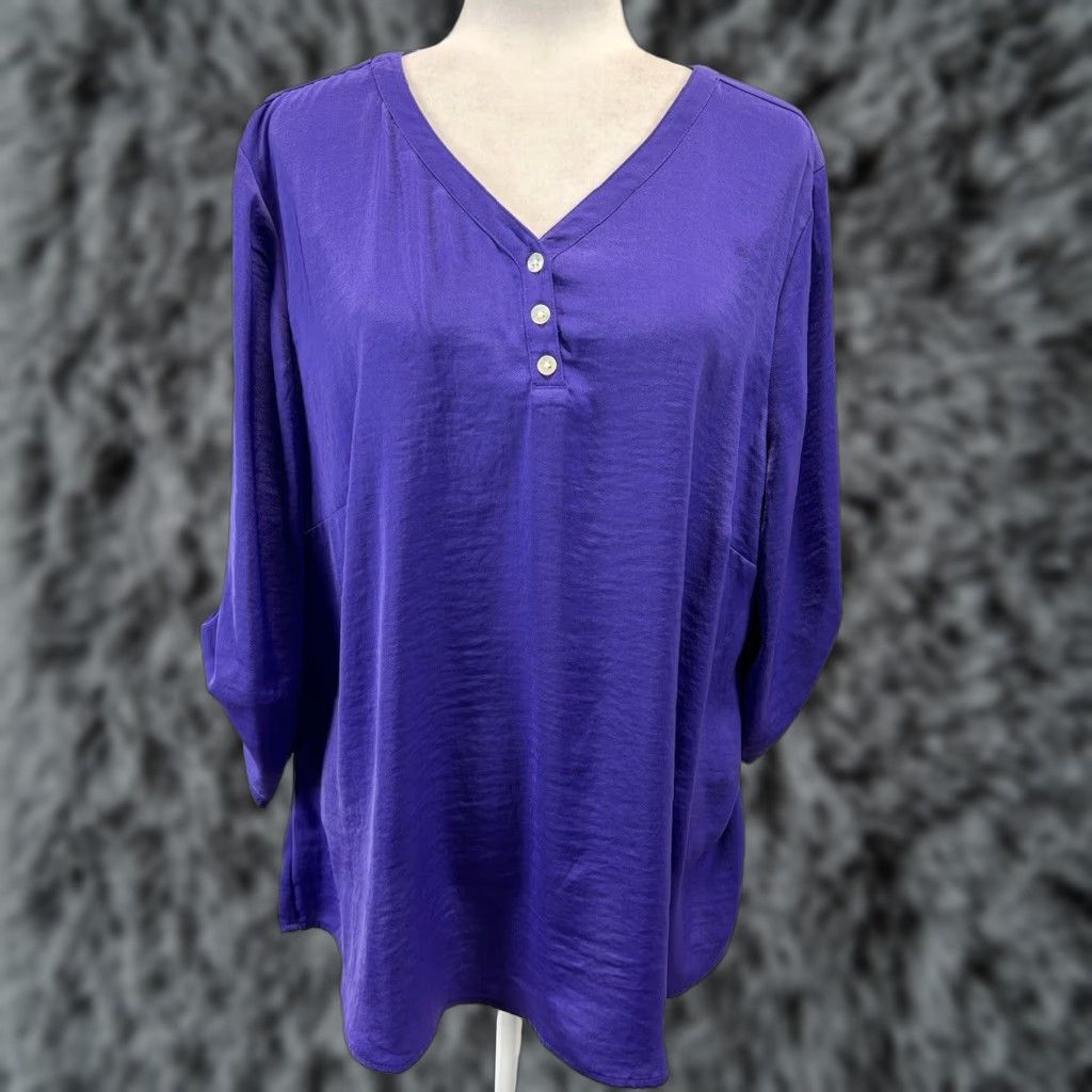 Vintage Chicos Lightweight Blouse Top Sz 3 US X-Large Purple Half Roll Tab Sleeve Polyester Sleeve Roll Tab Lightweight Blouse Chicos Size XL / US 12-14 / IT 48-50 - 1 Thumbnail