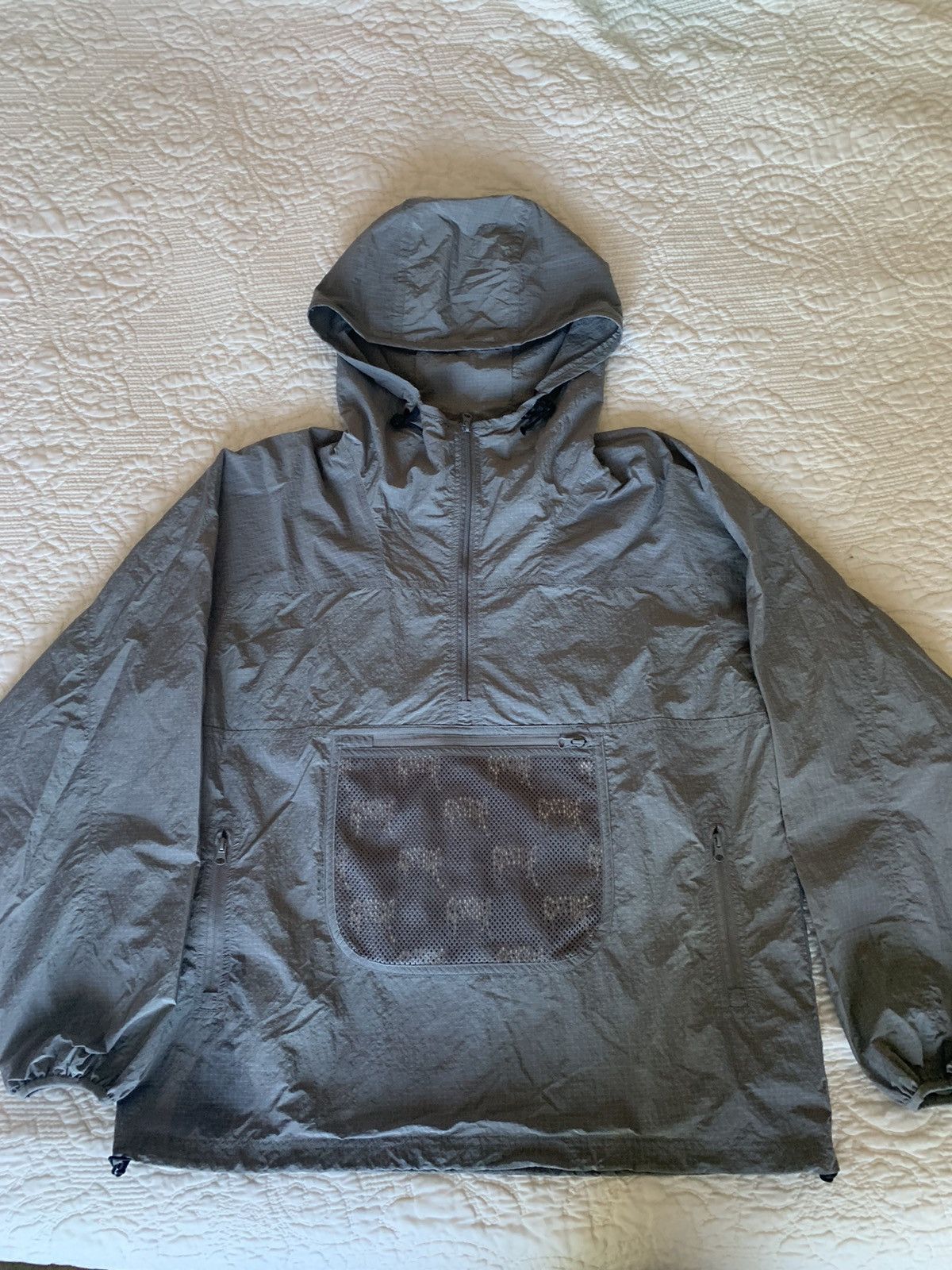 image of Revenge Windbreaker/xl in Grey, Men's