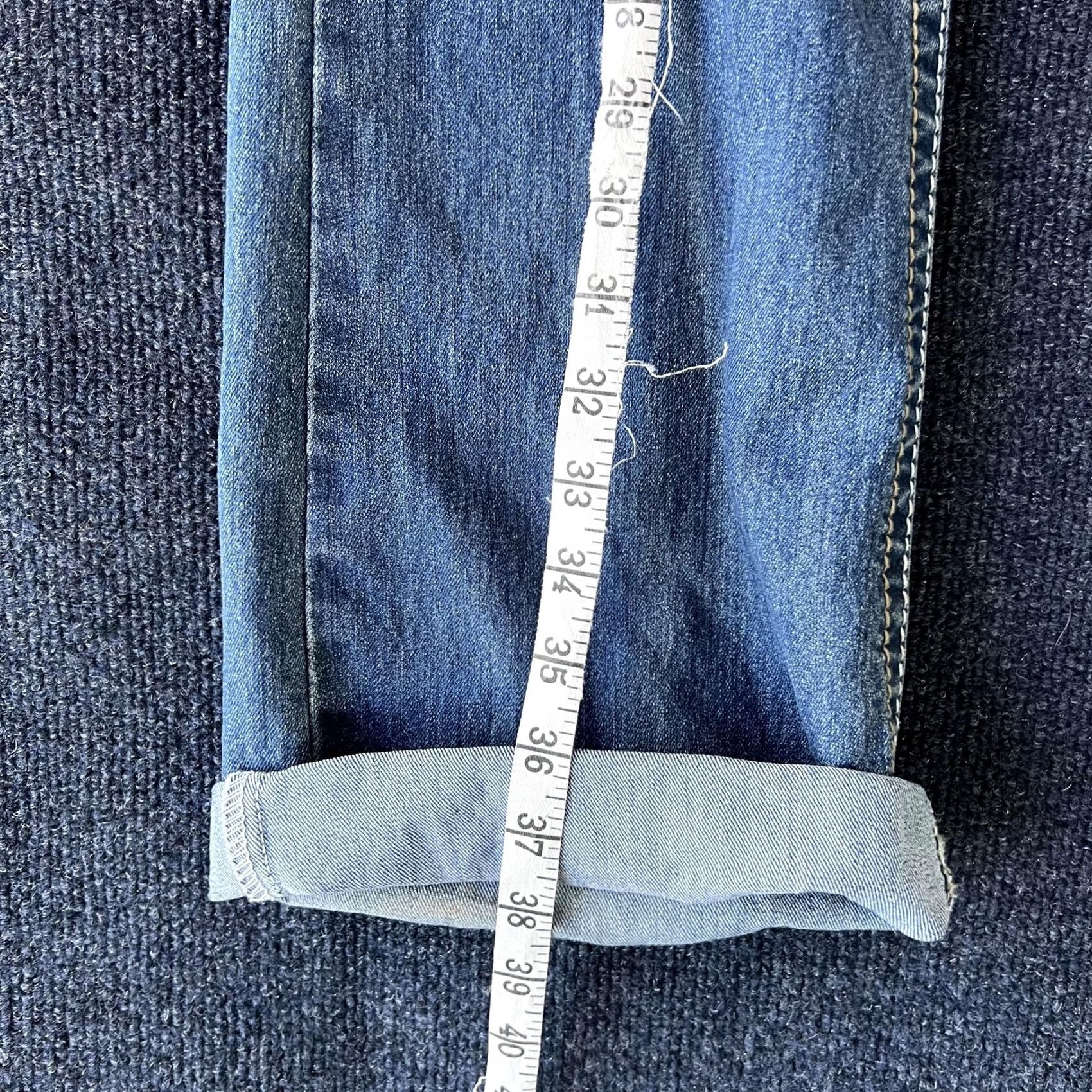 Vintage Reign Jeans Womens 14 Blue Distressed Straight Leg Embroidered Pockets Denim Size 36" / US 14 / IT 50 - 6 Thumbnail