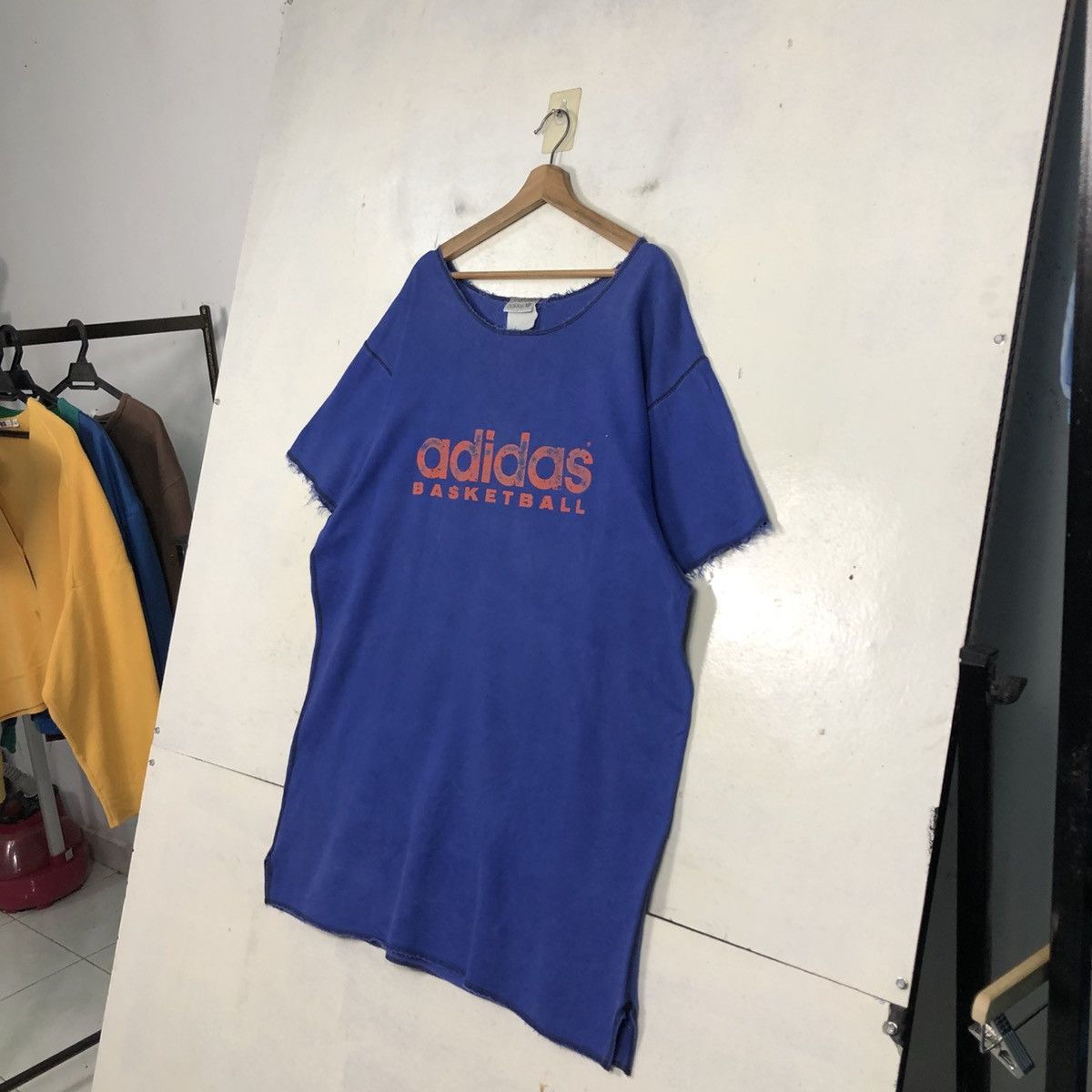 Adidas 📌Vintage Adidas Skateball Big Logo Boxer Style Gym Size US L / EU 52-54 / 3 - 3 Thumbnail