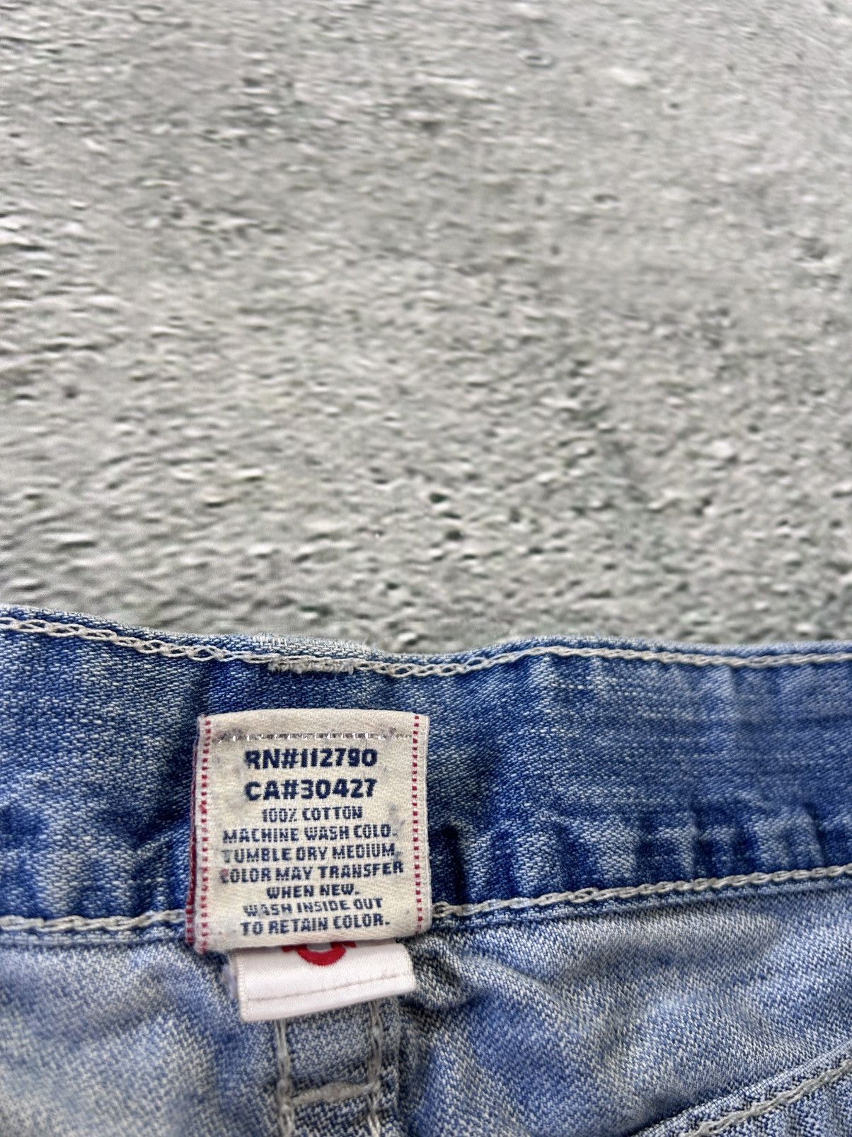 True Religion True Religion baby blue jeans white stitching Y2K bootcut Size US 32 / EU 48 - 13 Thumbnail