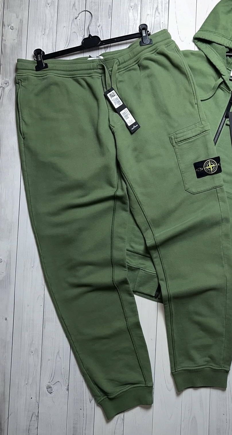 Stone Island Stone island joggers pants cargo green size : XXL ; XXXL Size US 38 / EU 54 - 2 Thumbnail