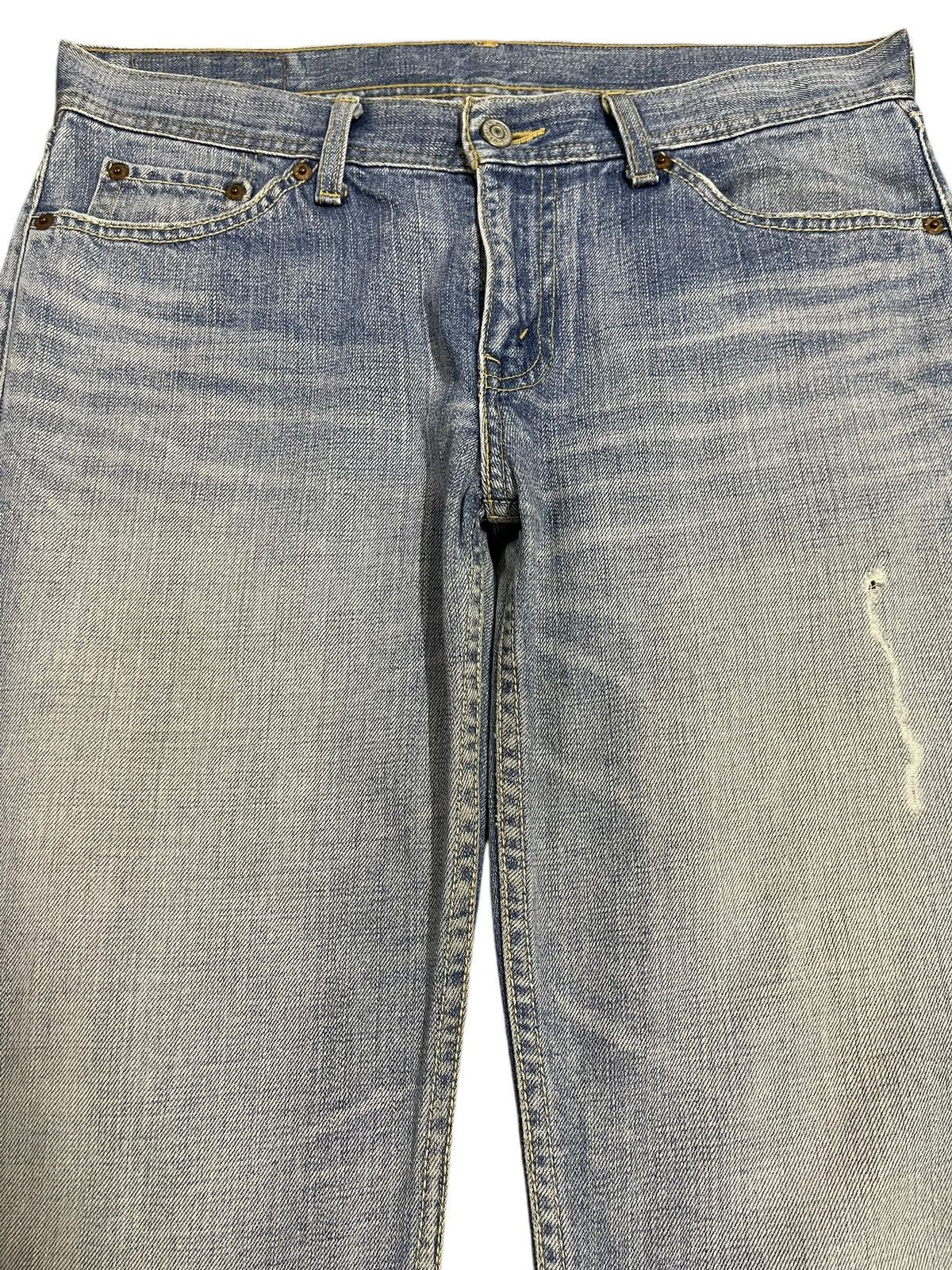 Levi's Vintage 90s Levis Blue Faded Wash Distress Style Jeans Size US 34 / EU 50 - 3 Thumbnail