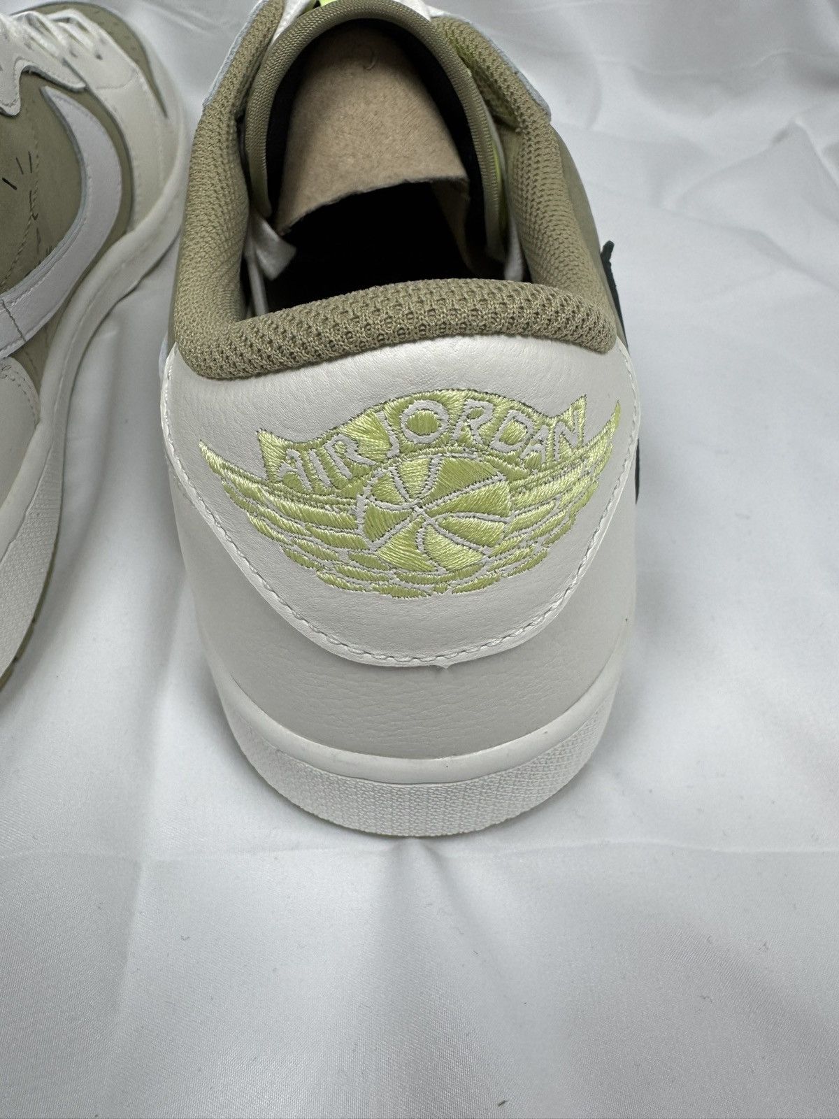 Nike Nike Air Jordan 1 Low Golf x Travis Scott Olive FZ3124 Size US 15 / EU 48 - 18 Thumbnail