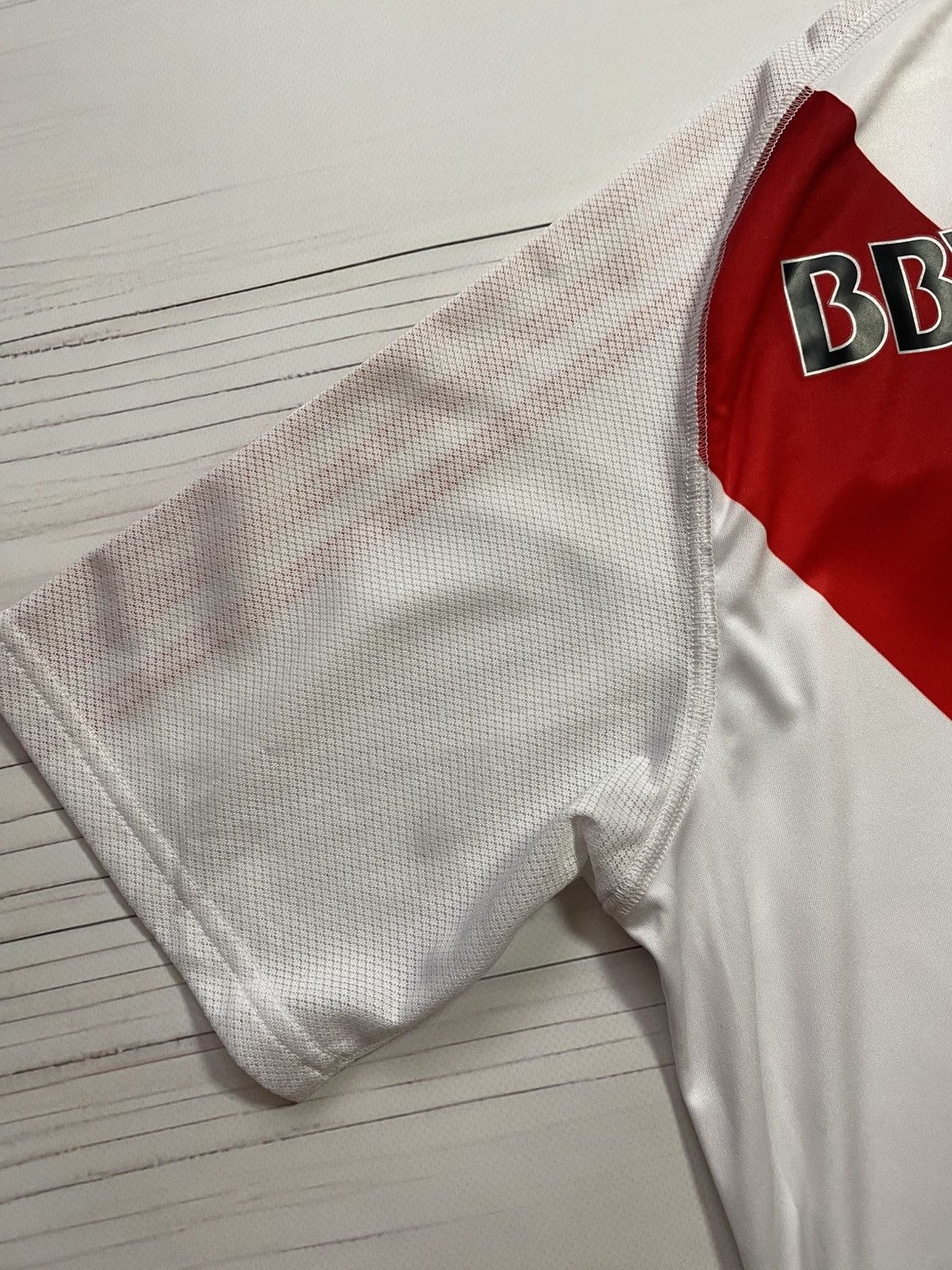 Adidas Adidas River Plate 2016/17 home soccer football y2k jersey Size US M / EU 48-50 / 2 - 18 Thumbnail