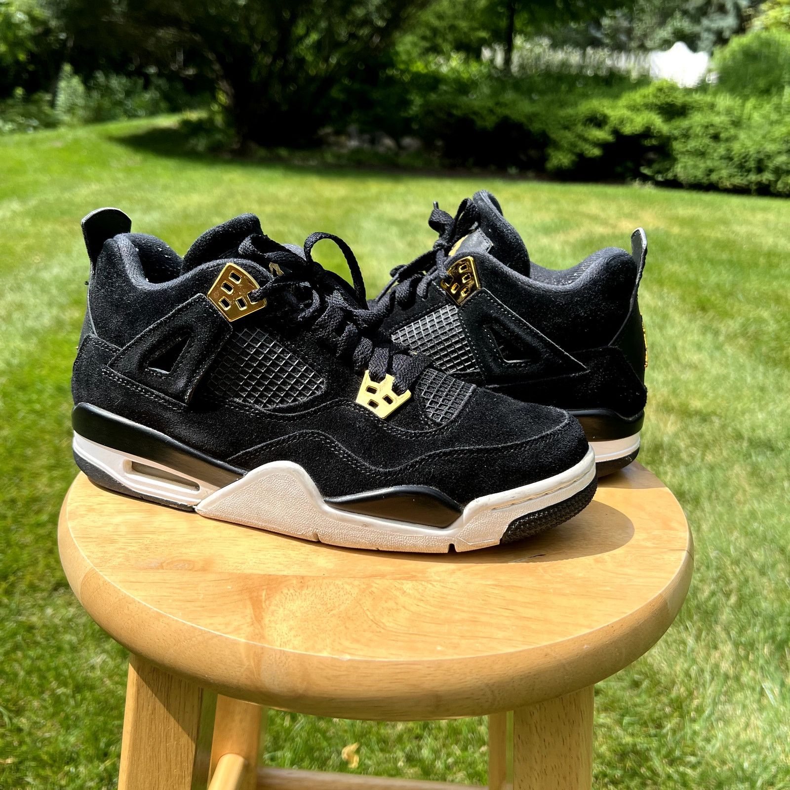 Jordan retro 4 royalty mens store