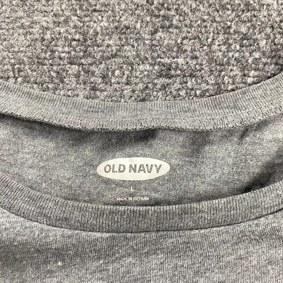 Old Navy Old Navy Shirt Men's Large Gray St. Patty's 2021 Pub Crawl Size US L / EU 52-54 / 3 - 3 Thumbnail