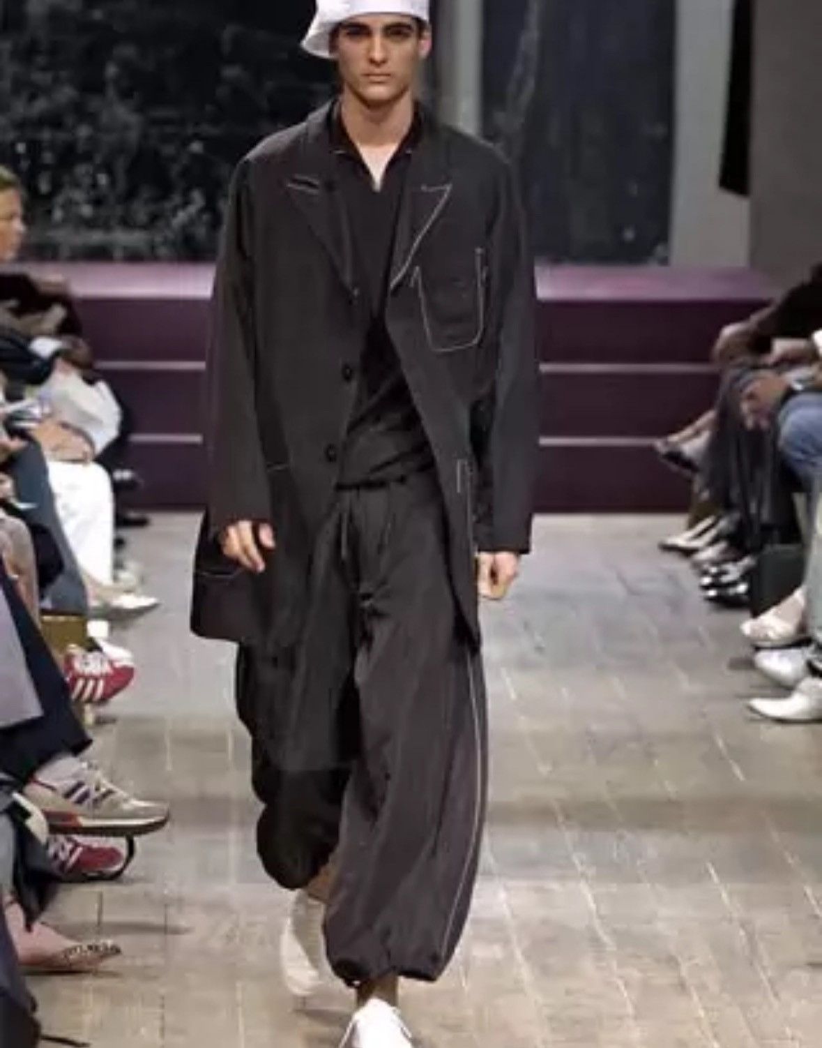 Yohji Yamamoto Yohji Yamamoto 05ss turtle shell open thread long suit Size US L / EU 52-54 / 3 - 9 Thumbnail