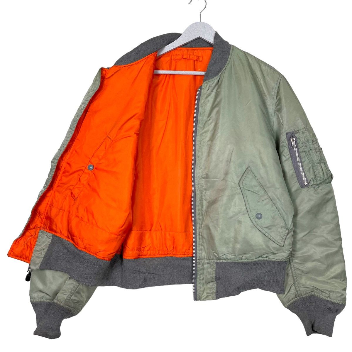Alpha Industries 💥ALPHA INDUSTRIES MILITARY RIOT BOMBER FLIGHT JACKET Size US XL / EU 56 / 4 - 8 Thumbnail