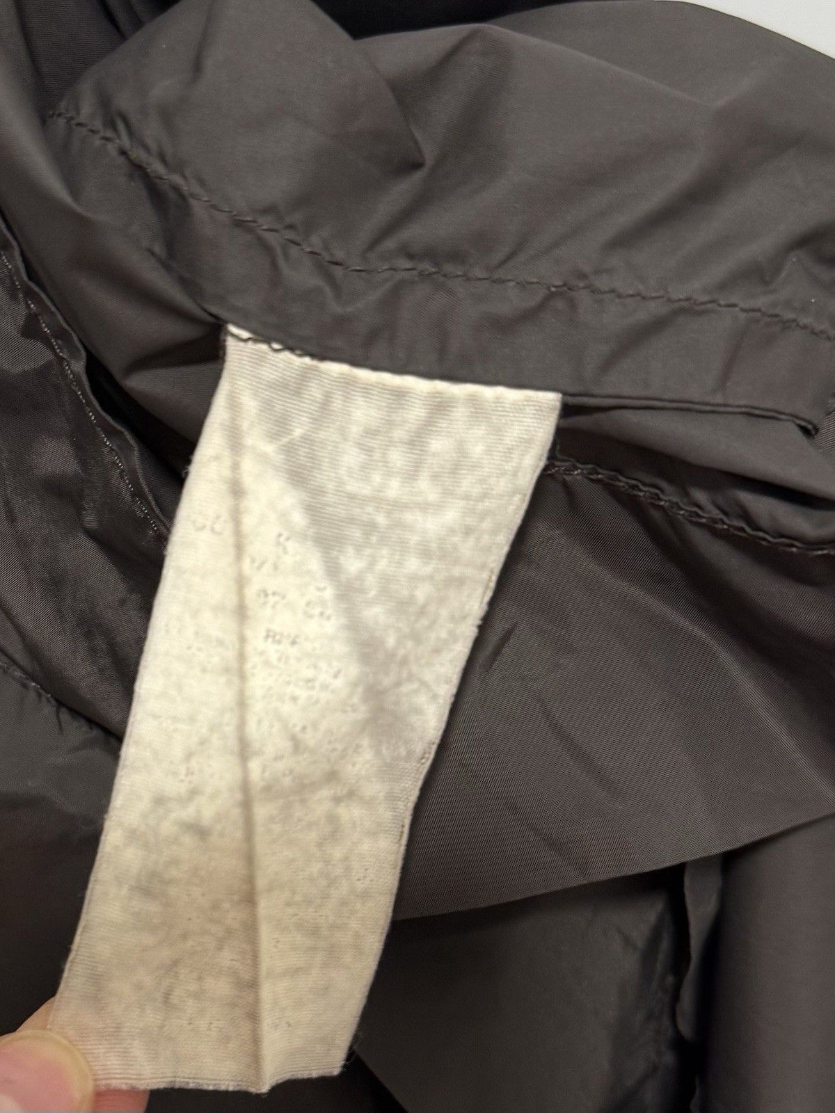 Moncler Vintage Moncler Womens Light Nylon Jacket Rain size 1 Size S / US 4 / IT 40 - 20 Thumbnail