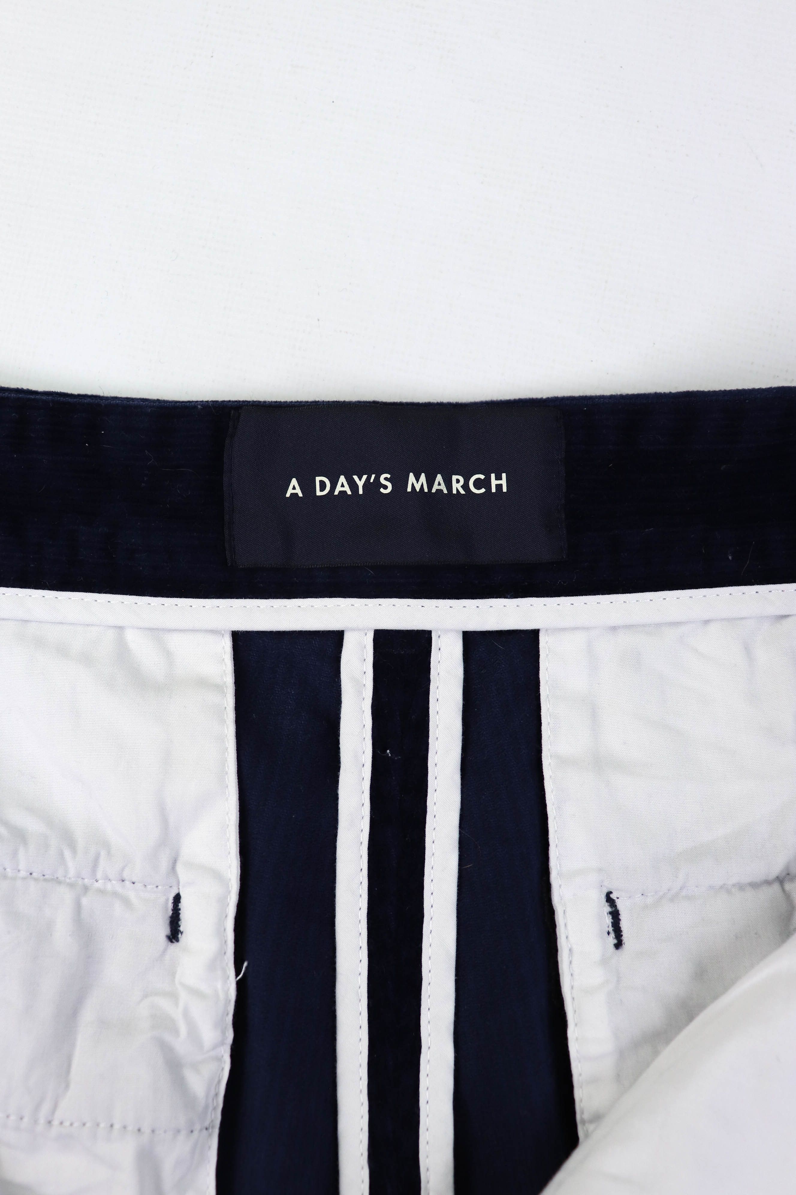 A Day's March A Day's March Blue Corduroy Relaxed Fit Tapered Leg Pants Size US 32 / EU 48 - 9 Thumbnail