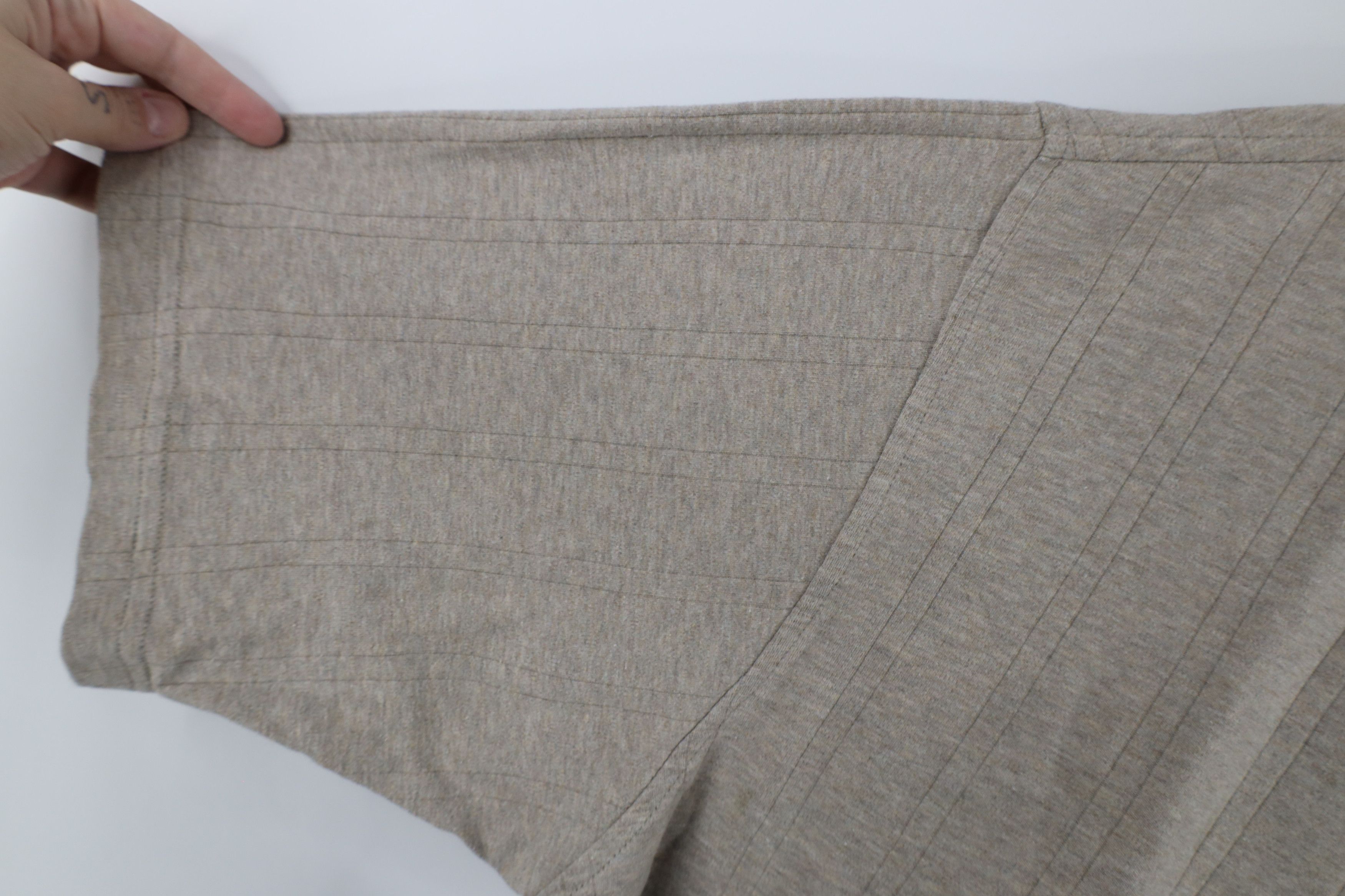 Vintage Vintage 90s Streetwear Striped Knit Henley T-Shirt Beige Size US XL / EU 56 / 4 - 6 Thumbnail